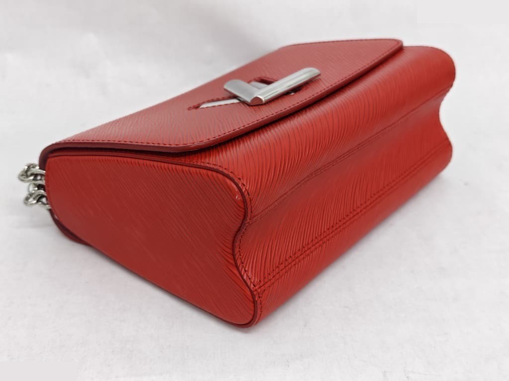 TWIST MM RED EPI LEATHER SHW — view 3