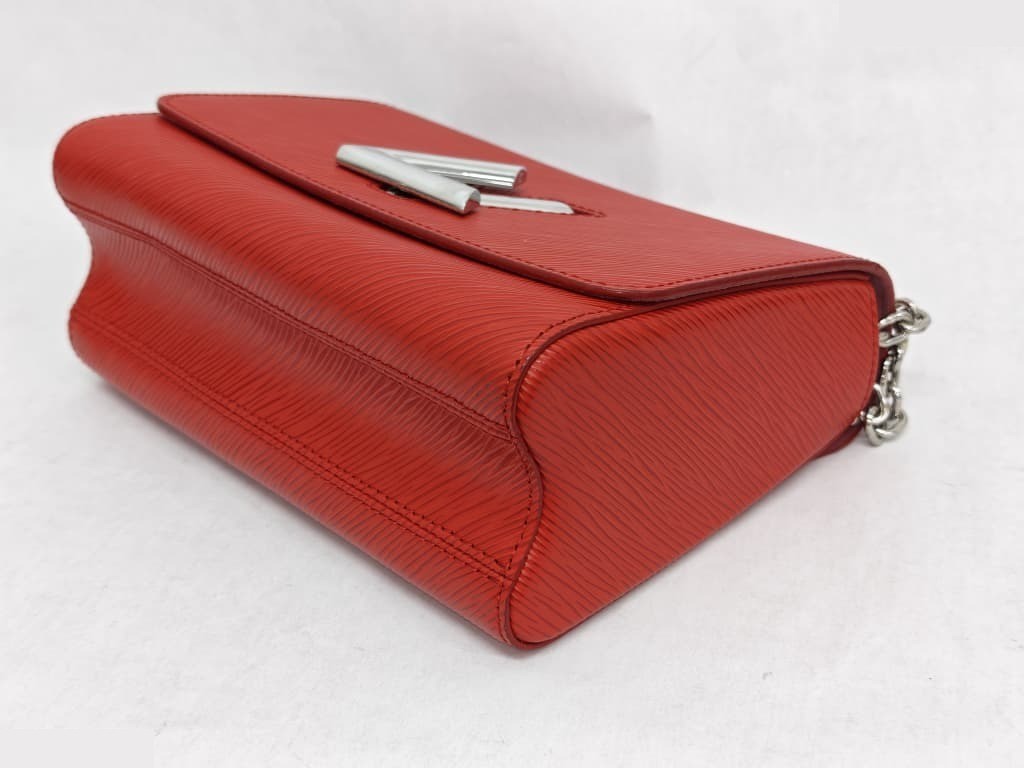 TWIST MM RED EPI LEATHER SHW — view 4