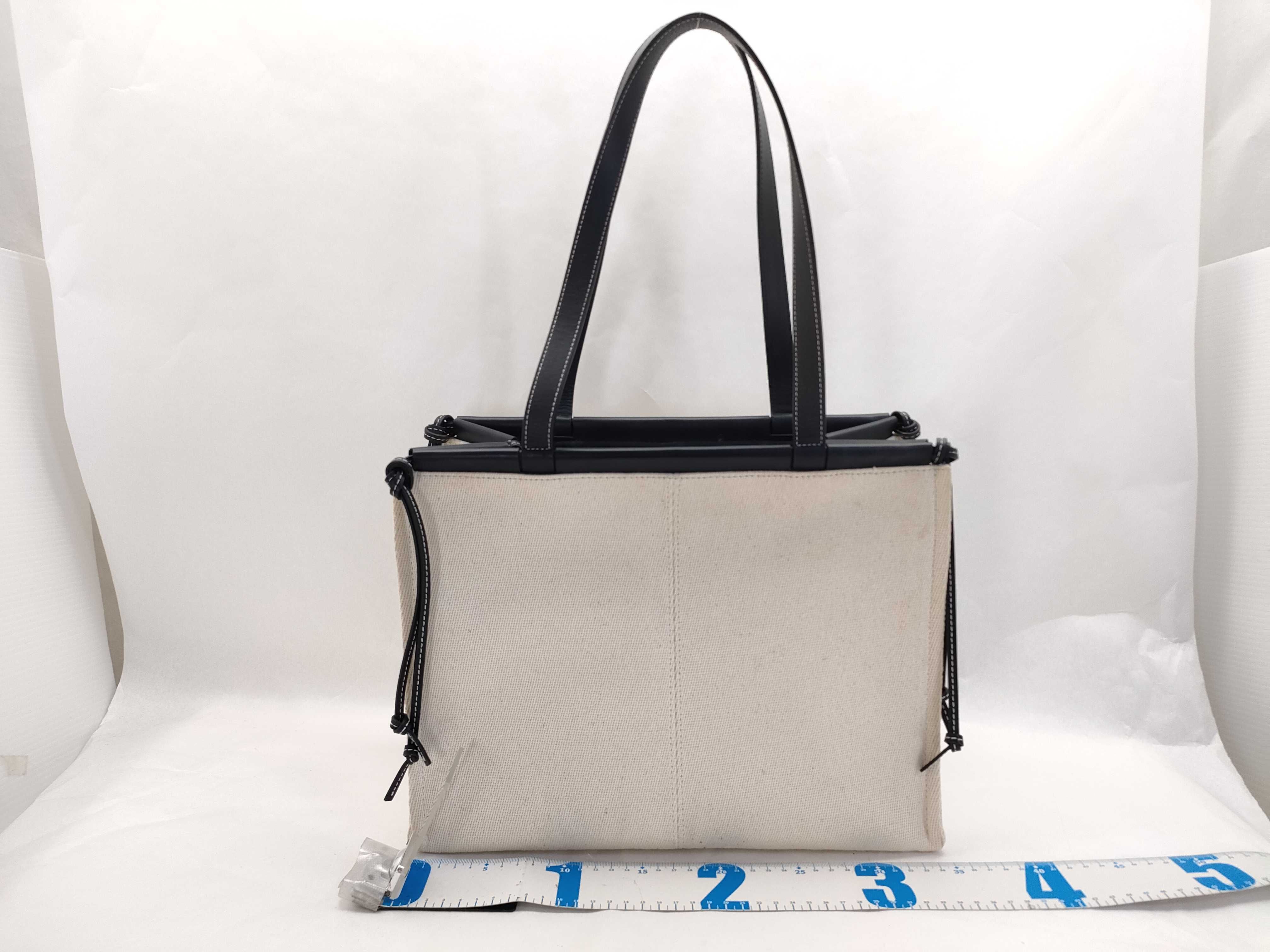 SG- Anagram Cushion Canvas Tote bag Beige x Black small tote bag — view 2