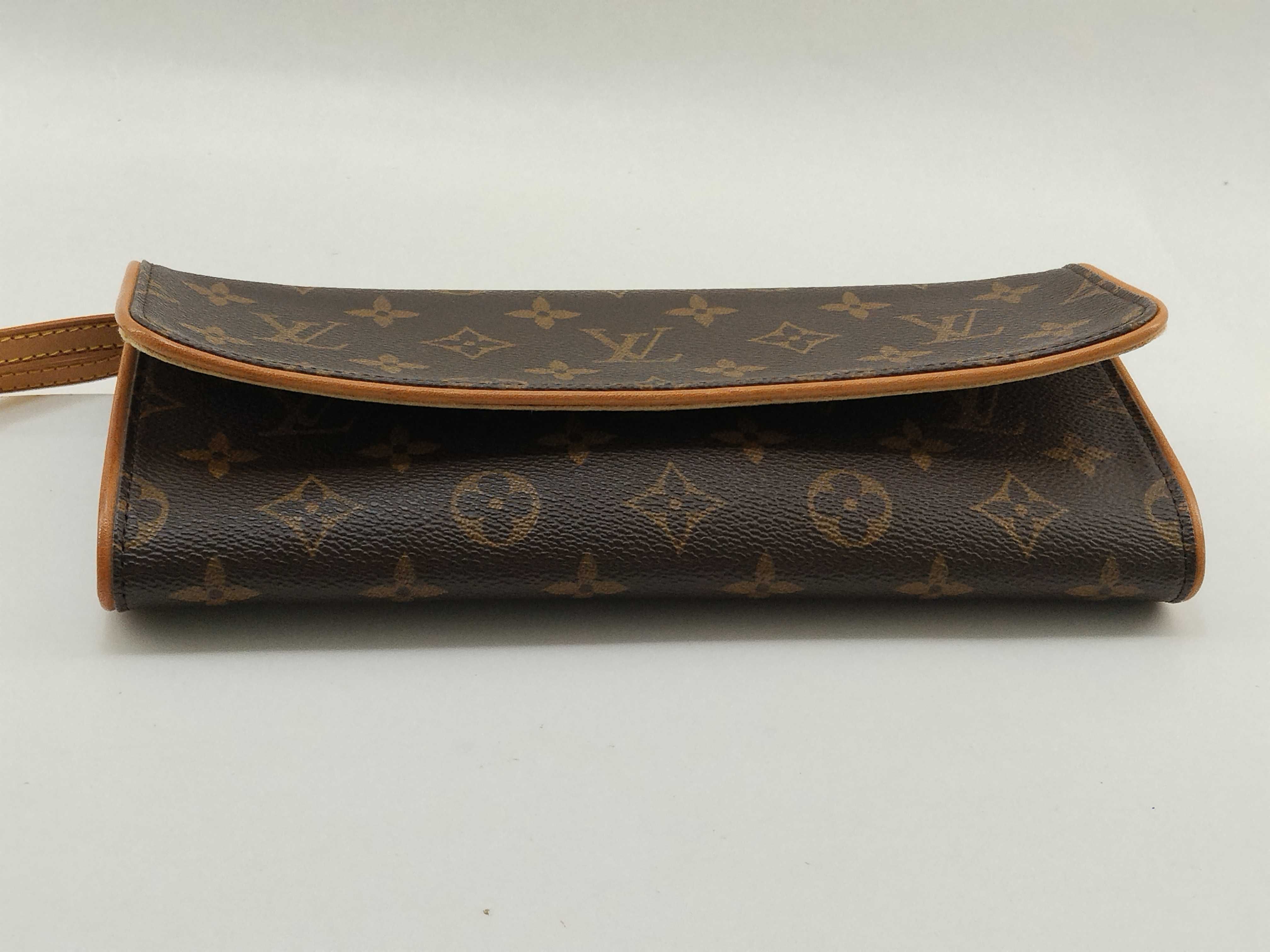 Monogram Louis Vuitton M51852 Clutch Bag — view 3