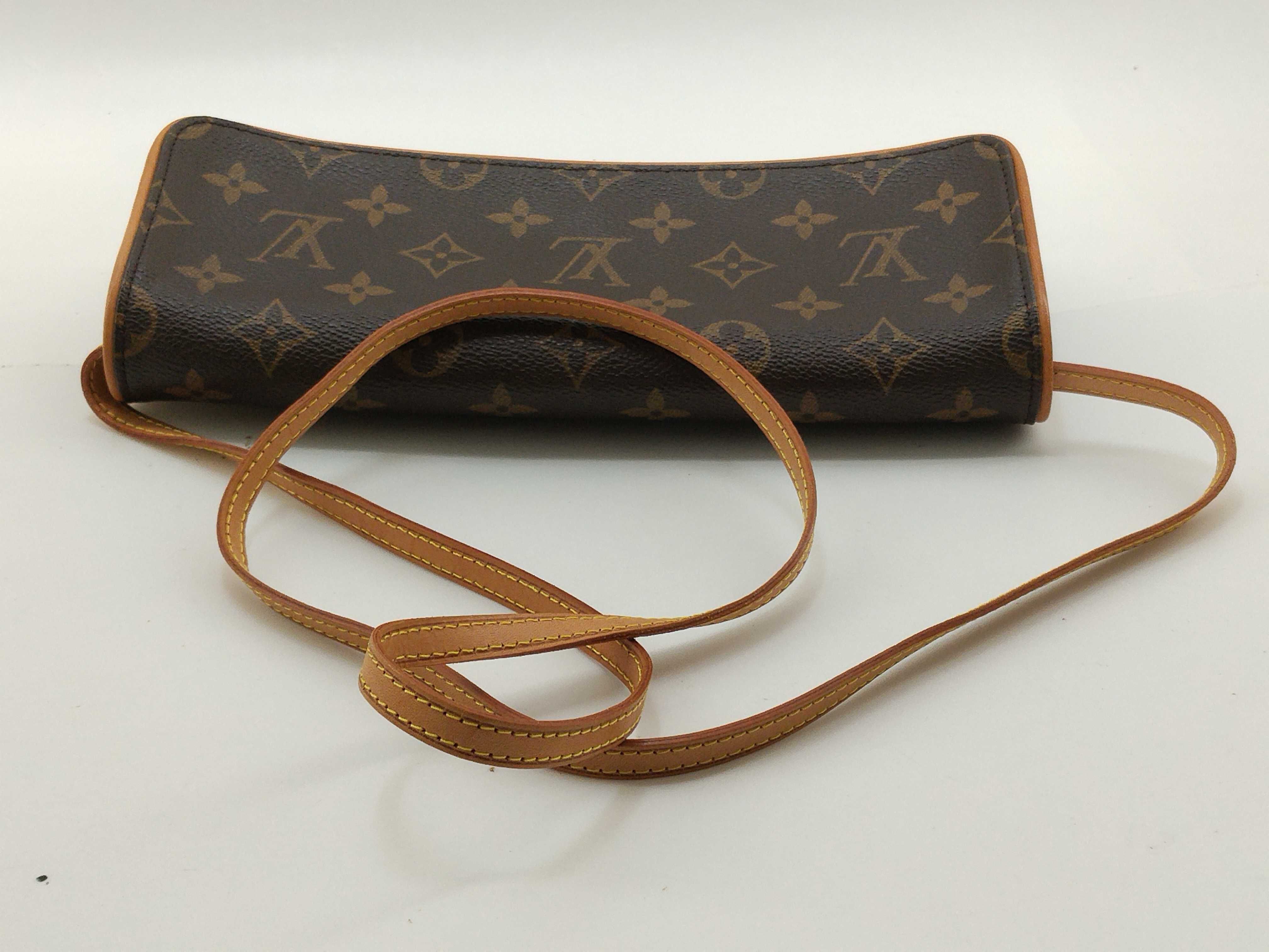 Monogram Louis Vuitton M51852 Clutch Bag — view 7