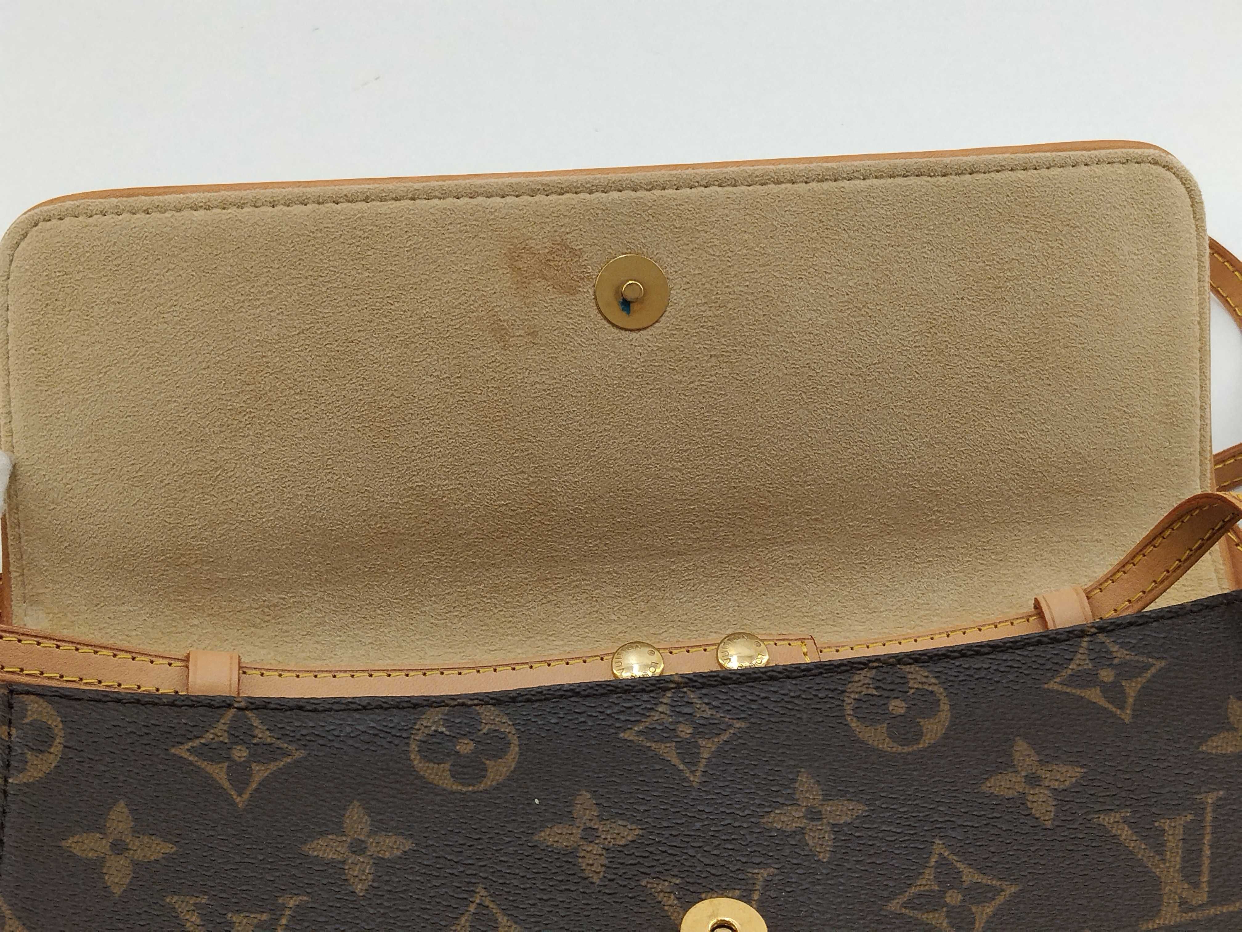 Monogram Louis Vuitton M51852 Clutch Bag — view 9