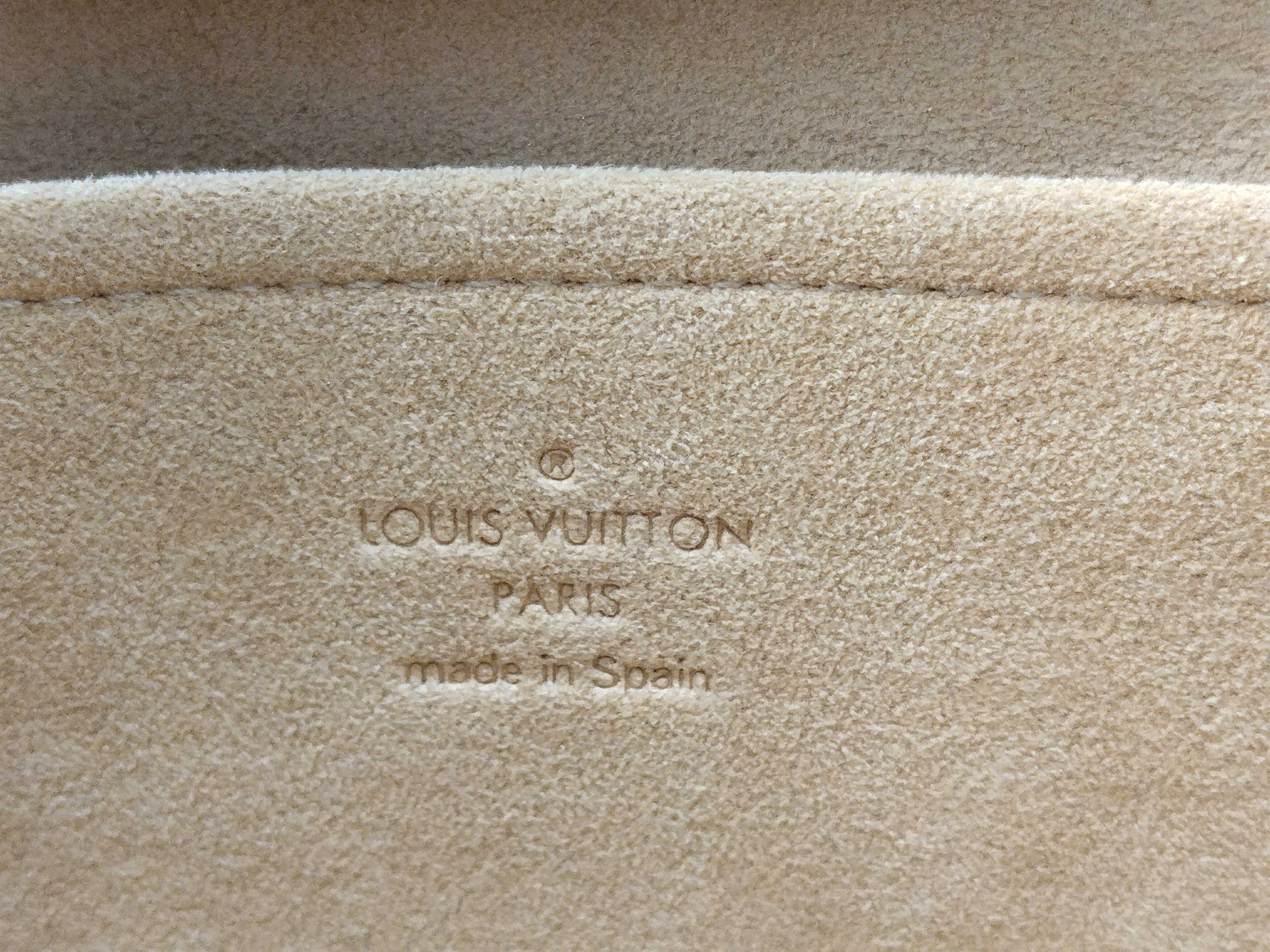 Monogram Louis Vuitton M51852 Clutch Bag — view 10