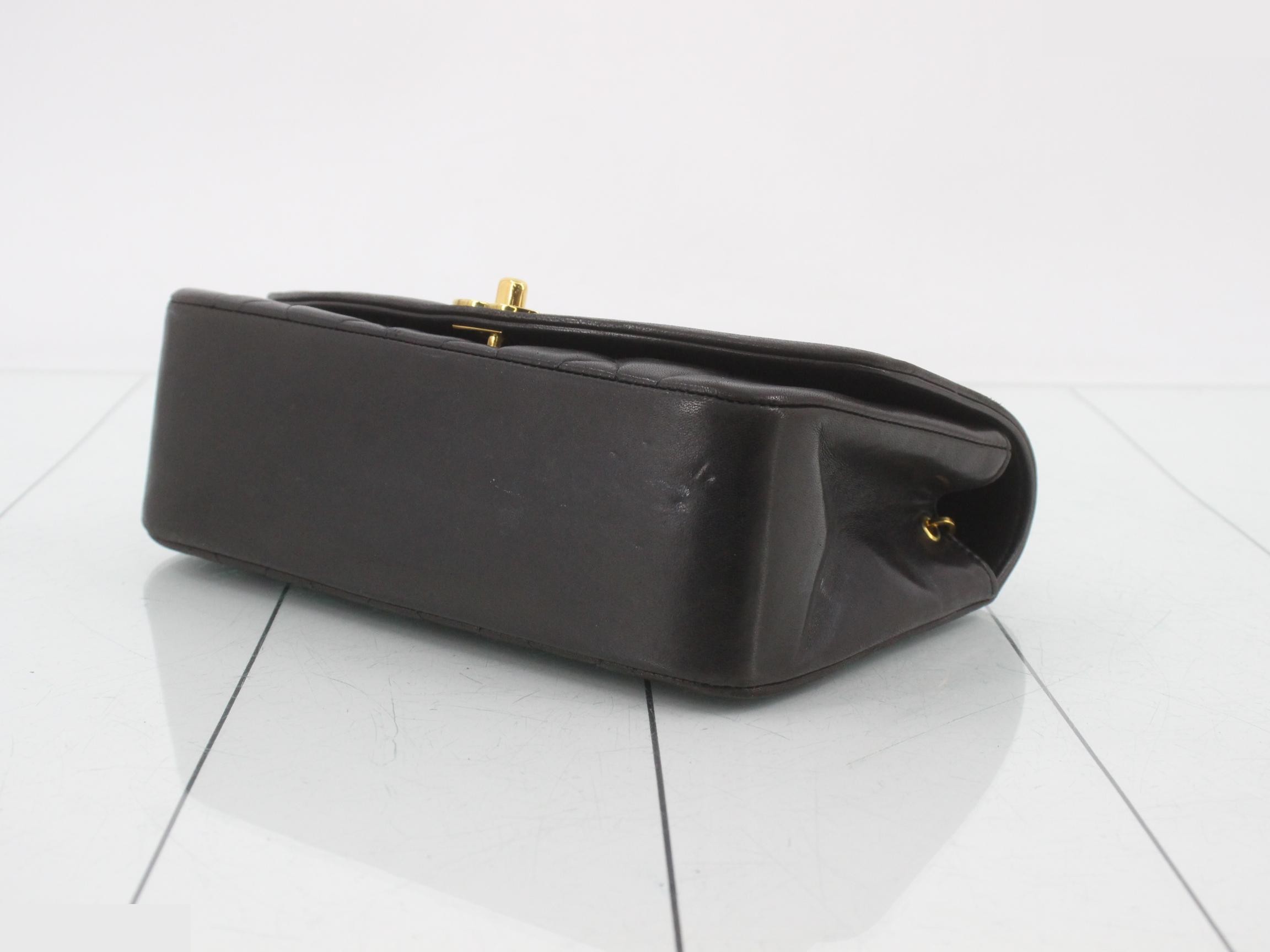 Matelassé Diana Chain Shoulder Bag, Unit 2 — view 6