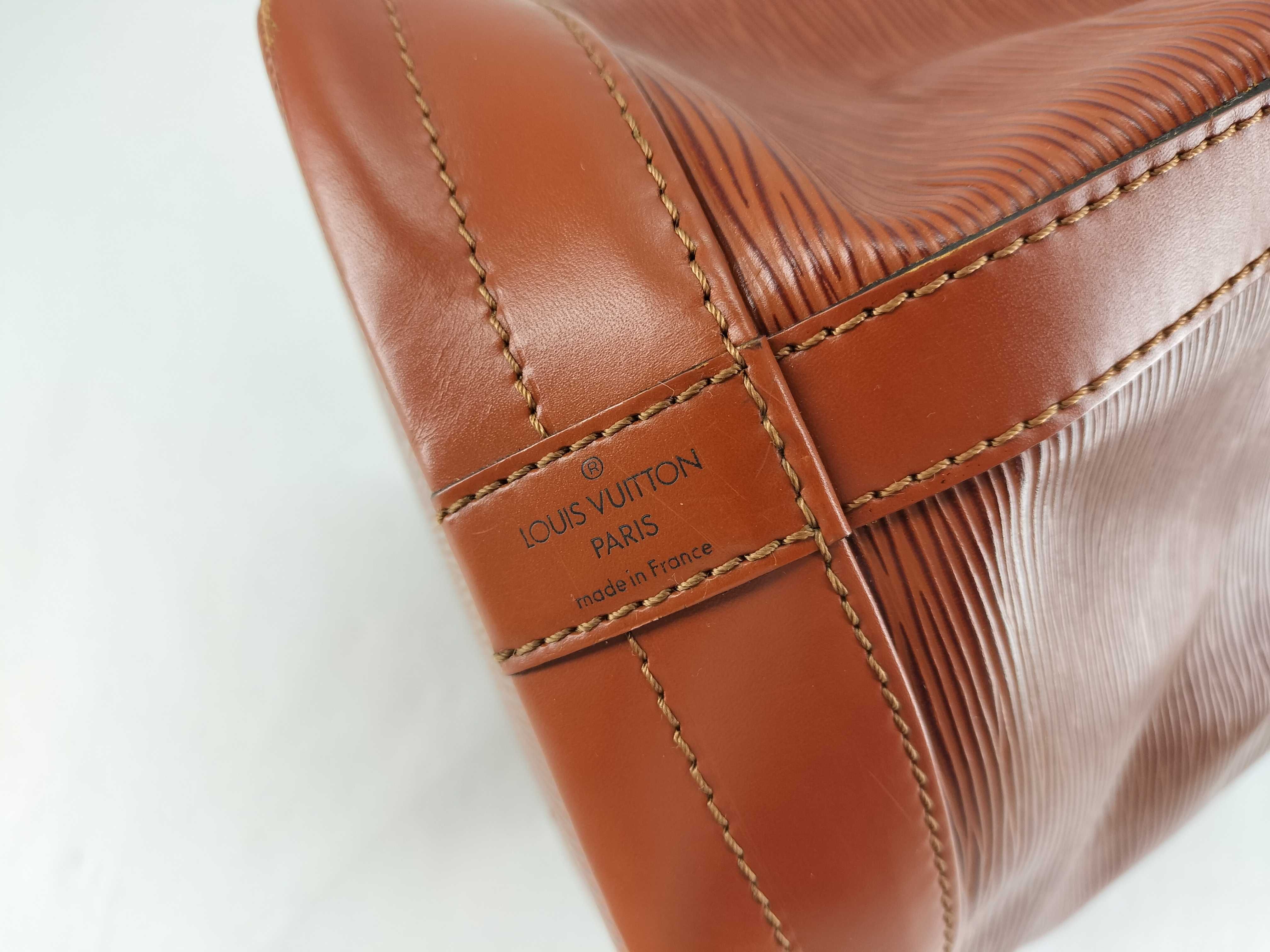 Epi Noé Shoulder Bag — view 13