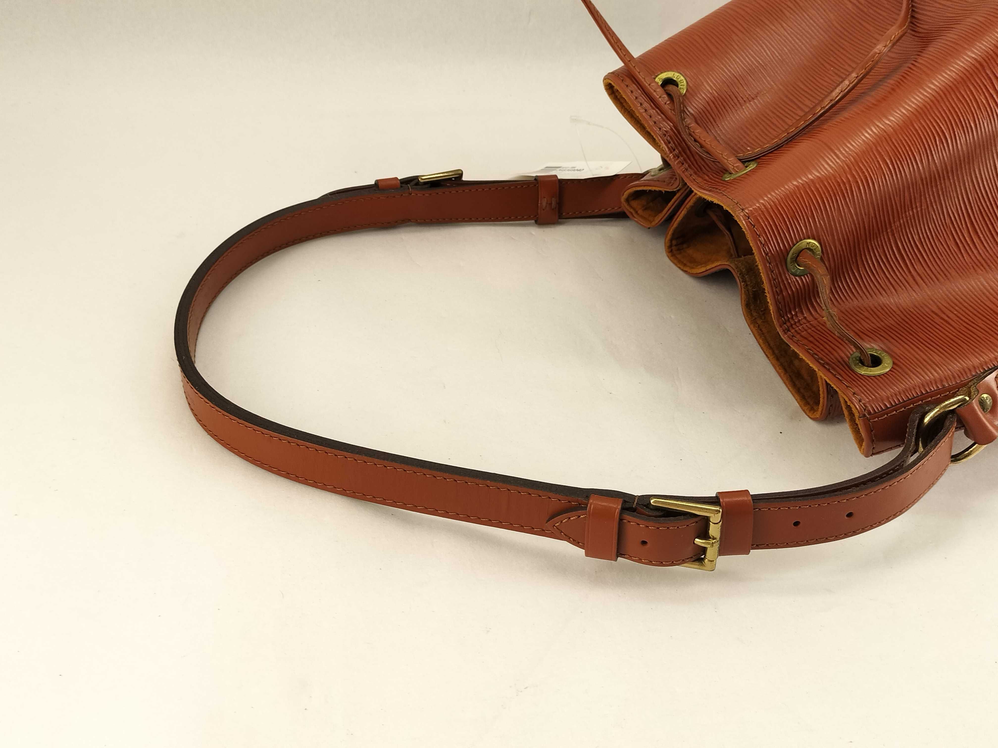 Epi Noé Shoulder Bag — view 3