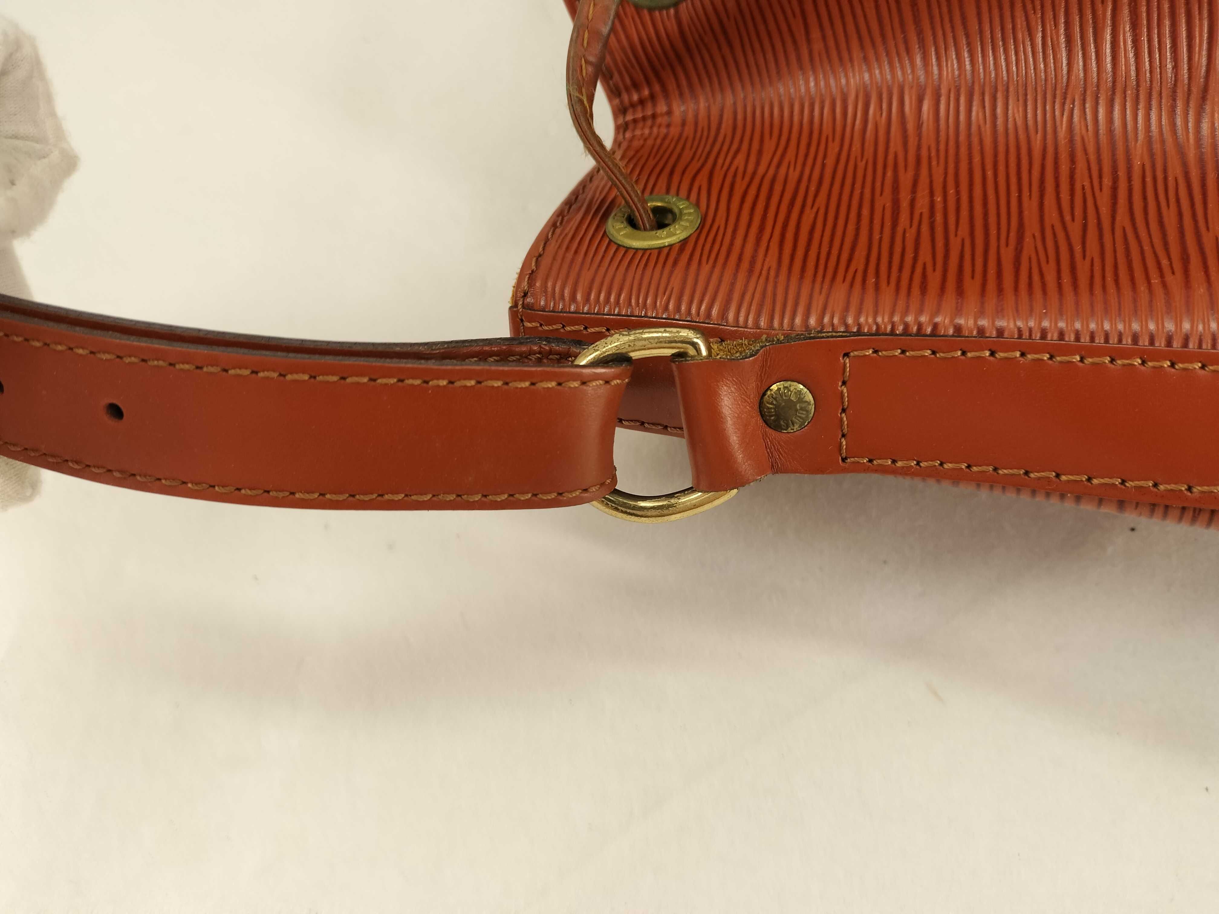 Epi Noé Shoulder Bag — view 5