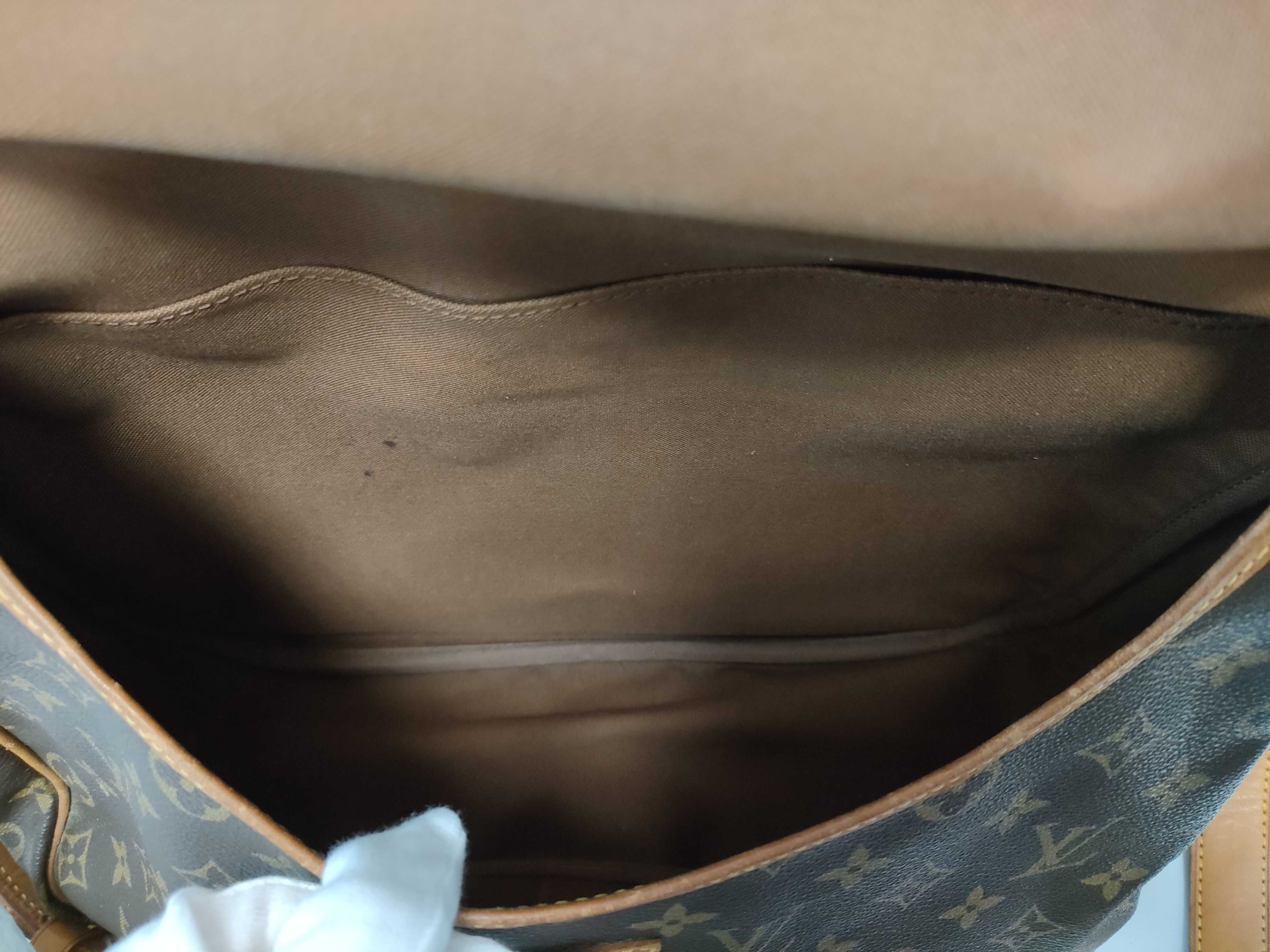 Monogram Louis Vuitton M42254 Saumur GM AR0915 Monogram Shoulder Bag — view 13