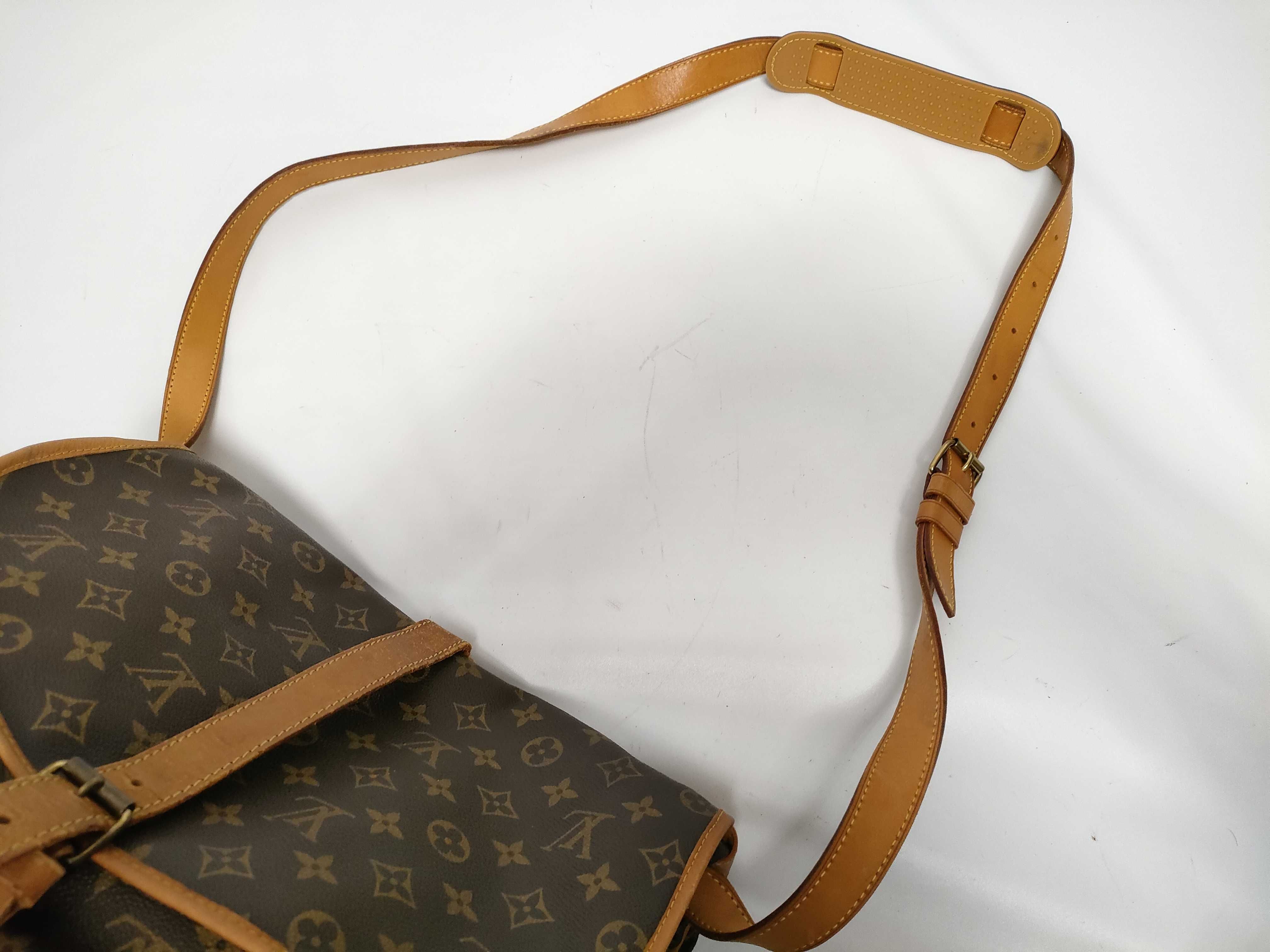 Monogram Louis Vuitton M42254 Saumur GM AR0915 Monogram Shoulder Bag — view 5