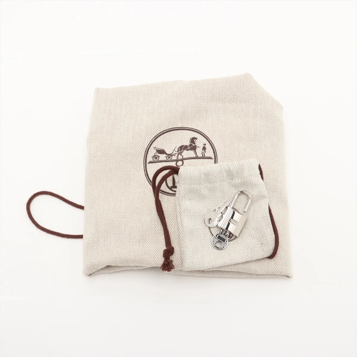 Picotan Lock 22 MM Taurillon Clemence Alzan Silver hardware M:2009 — view 12