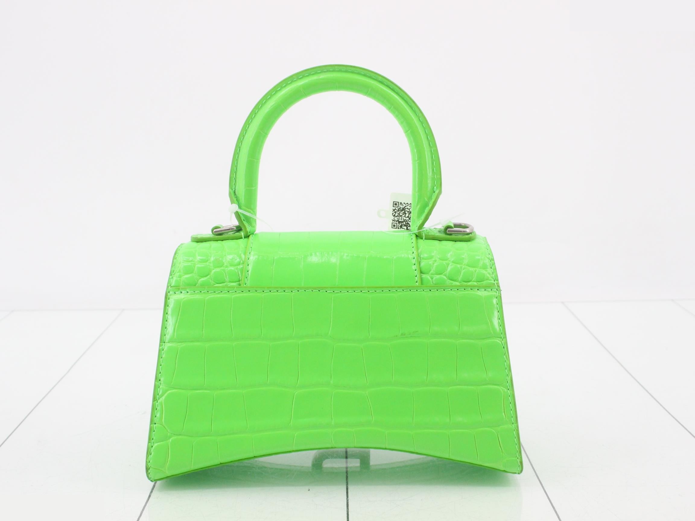 handbag — view 2