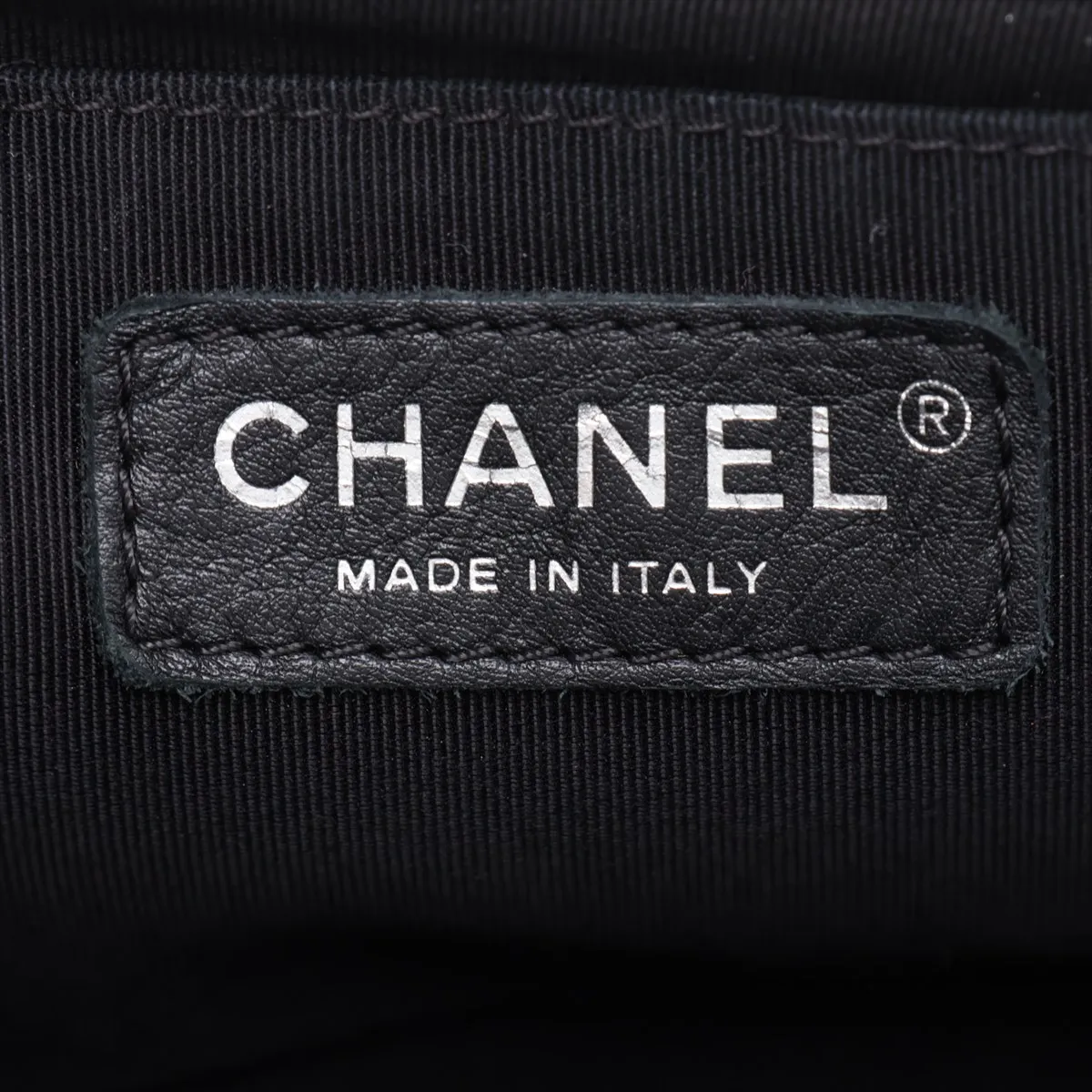 Boy Chanel 25 Lambskin Chain Shoulder Bag, Black with Gunmetal Hardware, 20379714, Serial Number in the 20s, A67086 — view 9