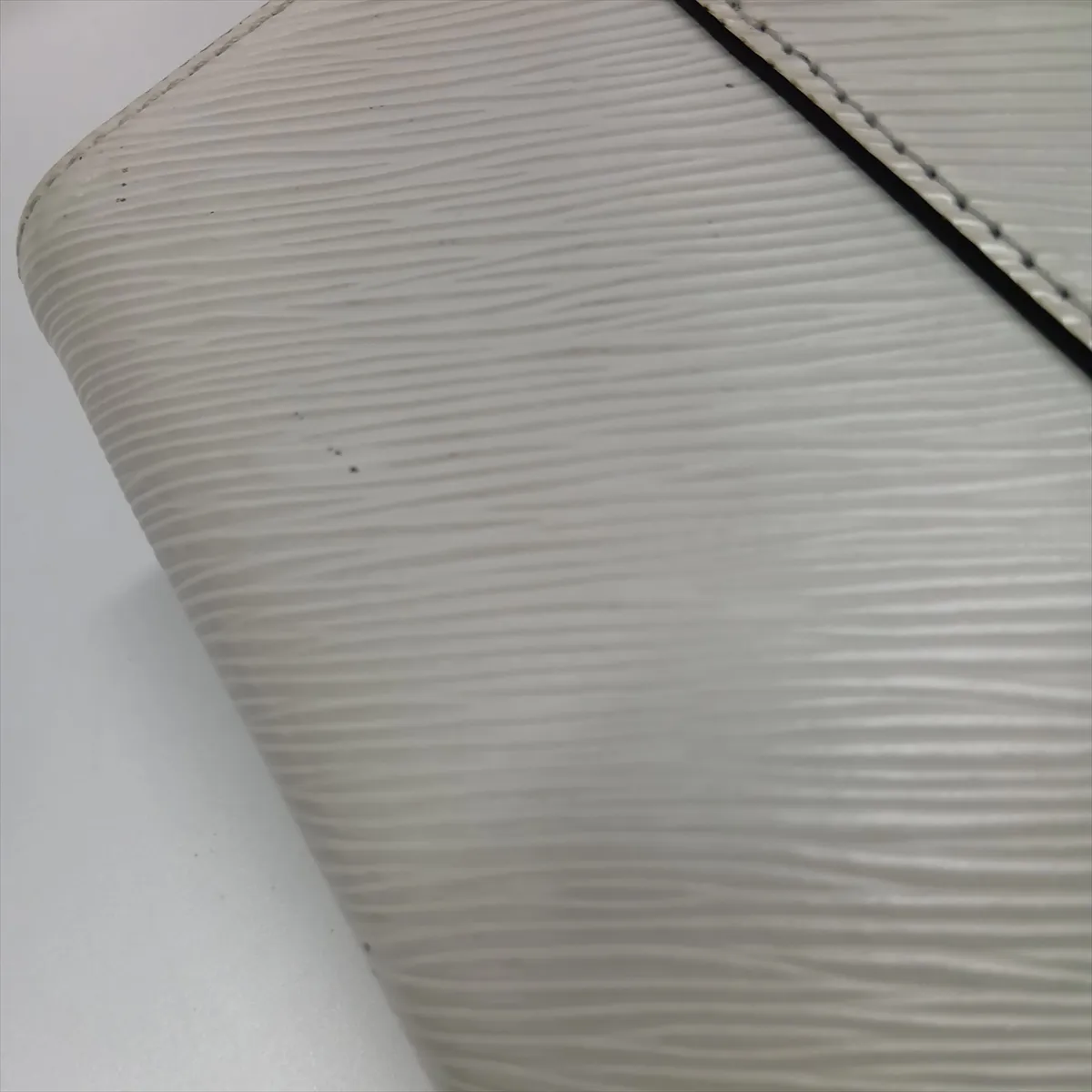 Epi Twist PM M42777 FL3106 White — view 12
