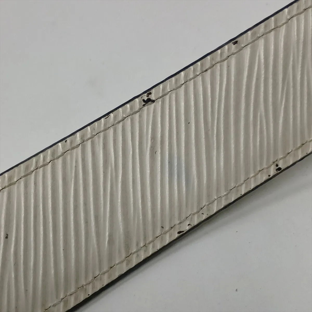 Epi Twist PM M42777 FL3106 White — view 10