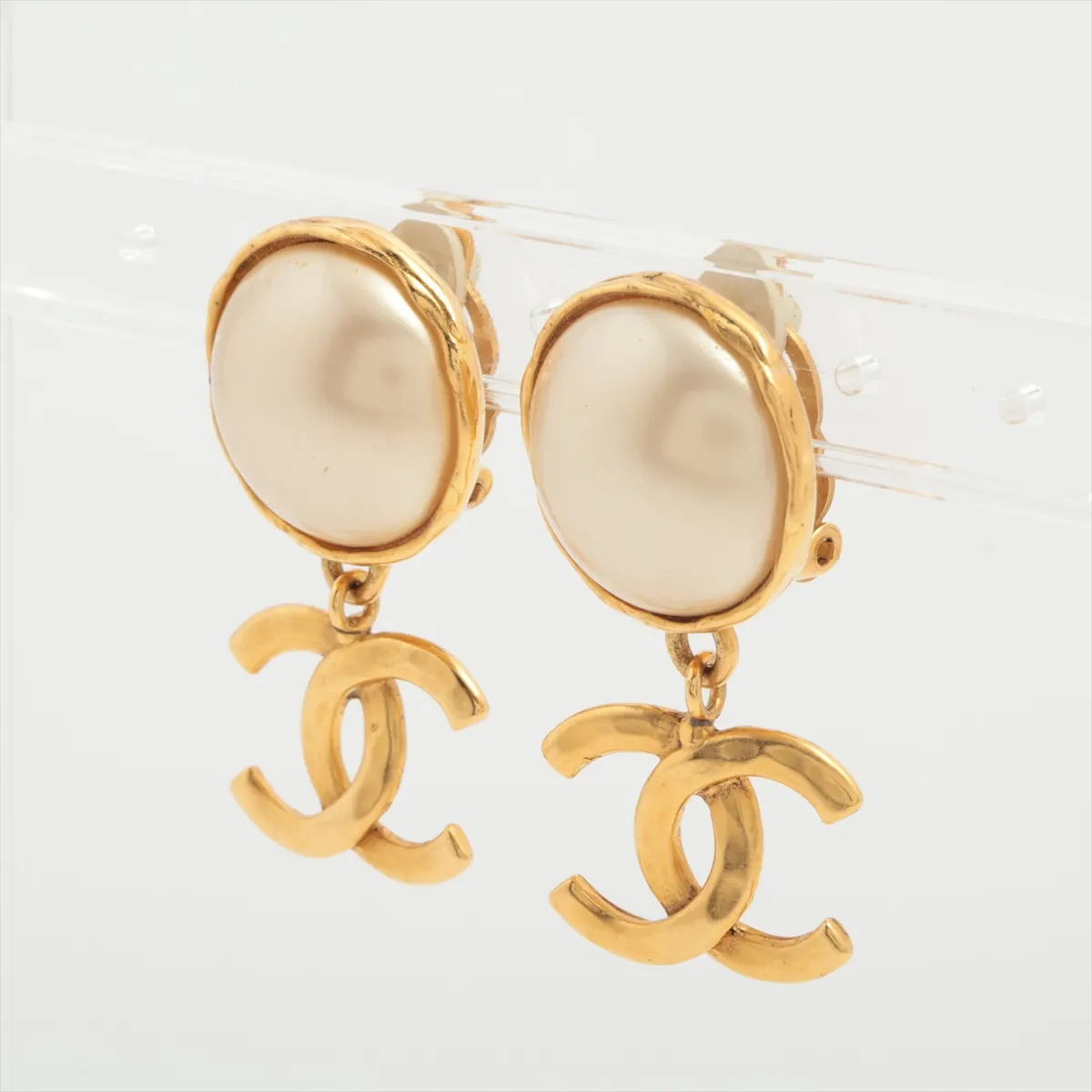 Cocomark 94A Earrings (for both ears) GP x Fake Pearl Gold — view 3
