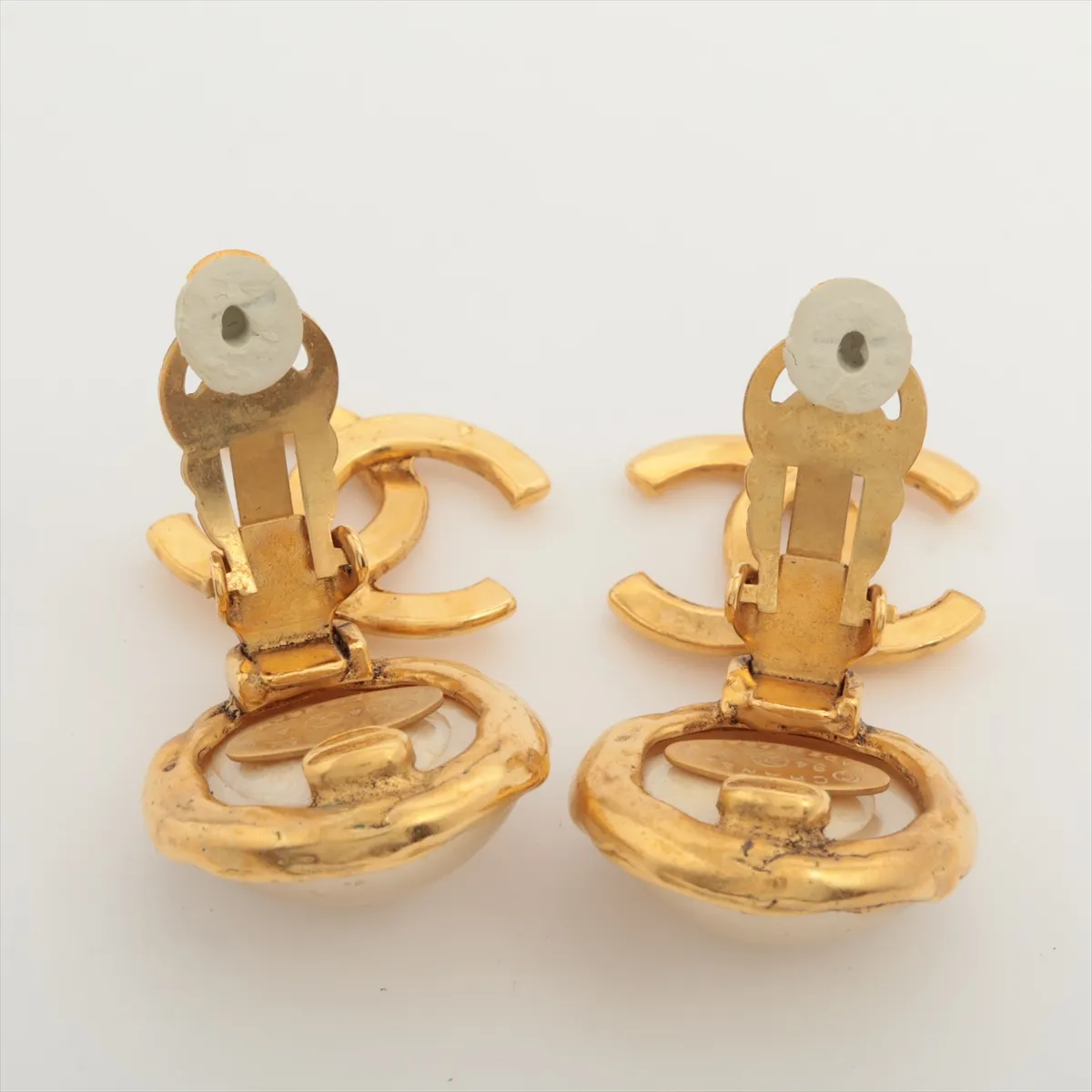 Cocomark 94A Earrings (for both ears) GP x Fake Pearl Gold — view 4