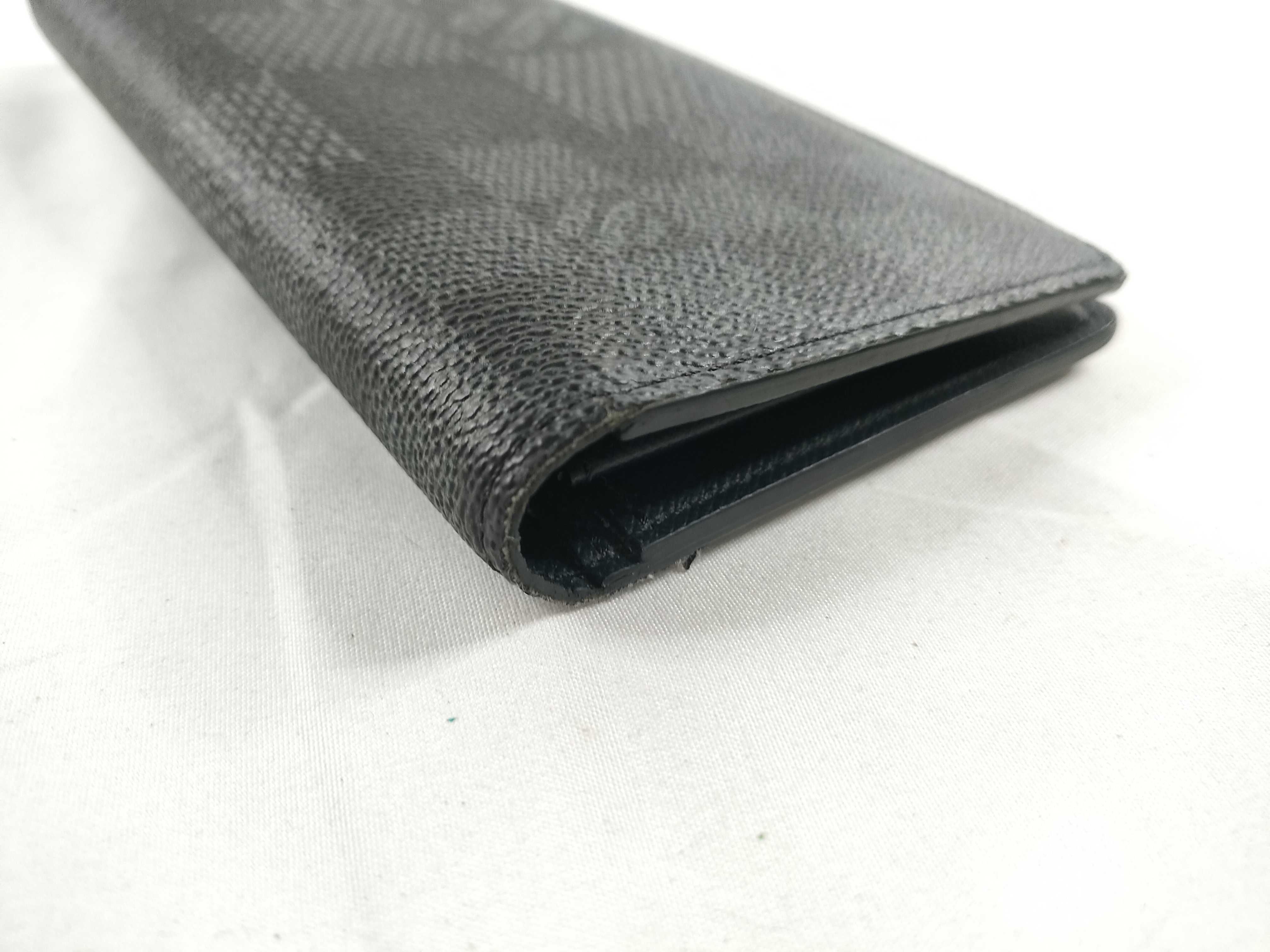 Damier Graphite Louis Vuitton Damier Graphite 3D Portefeuille Brazza Wallet — view 3