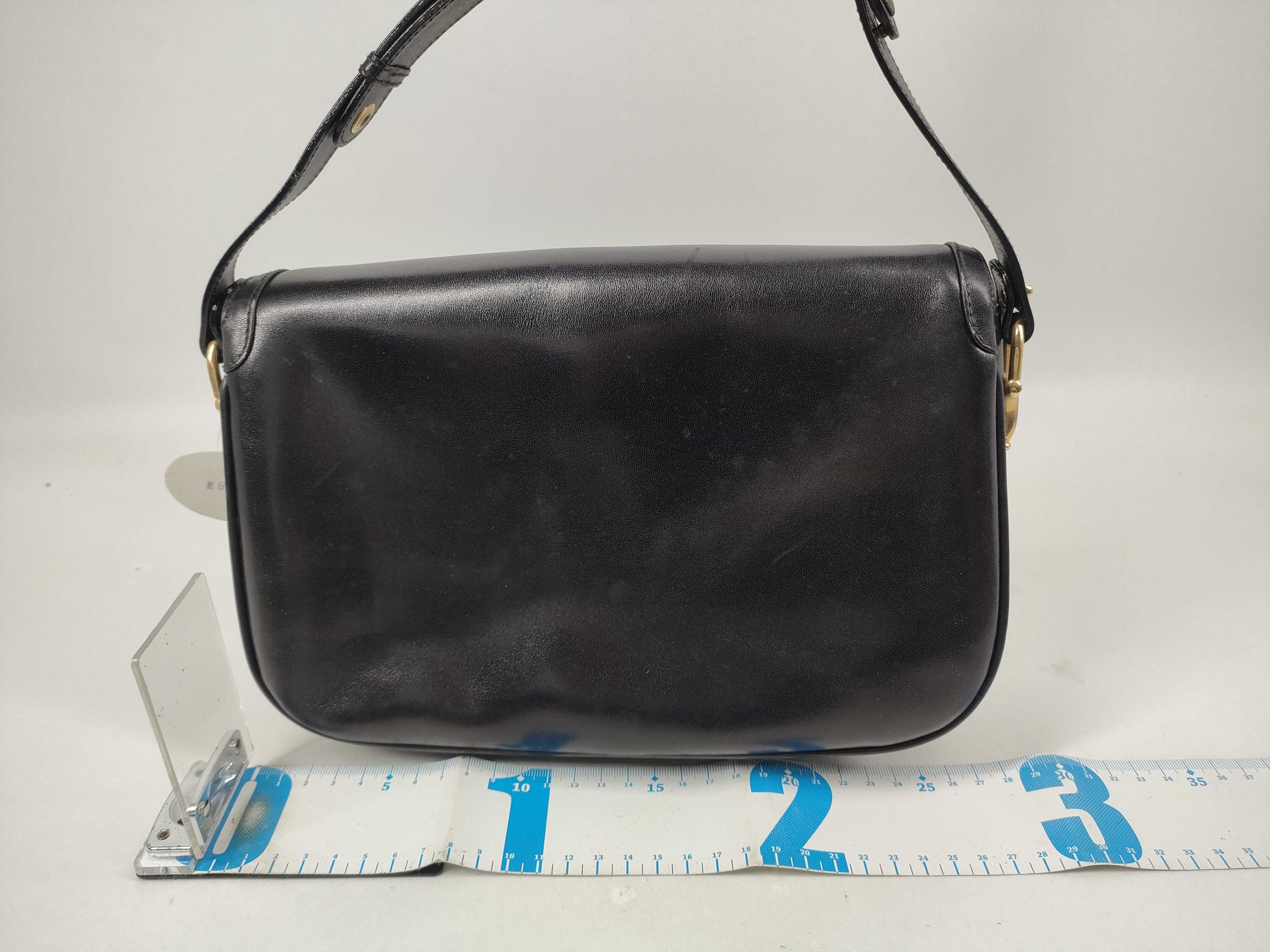 Old Leather Shoulder Bag — view 2