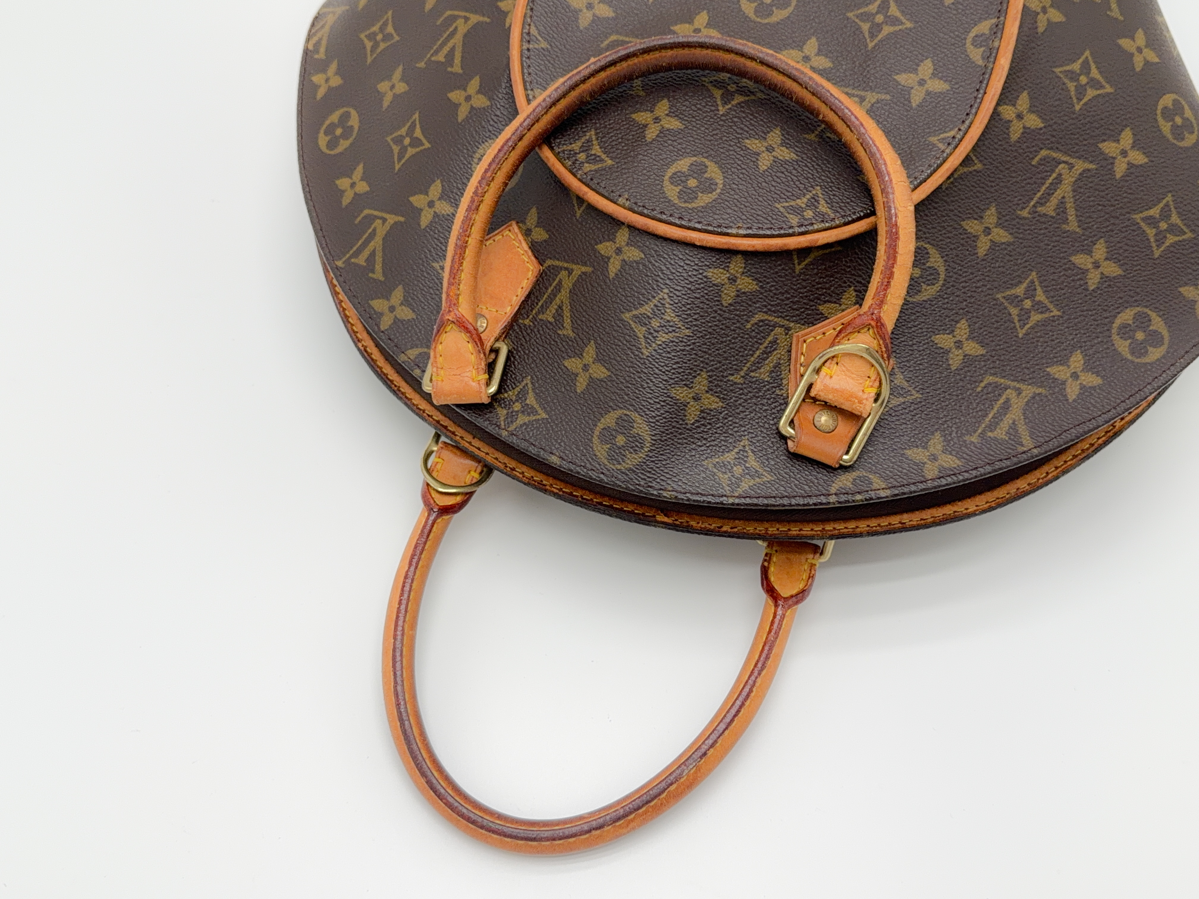 Monogram M51126 Ellipse MM AS0938 Handbag — view 4