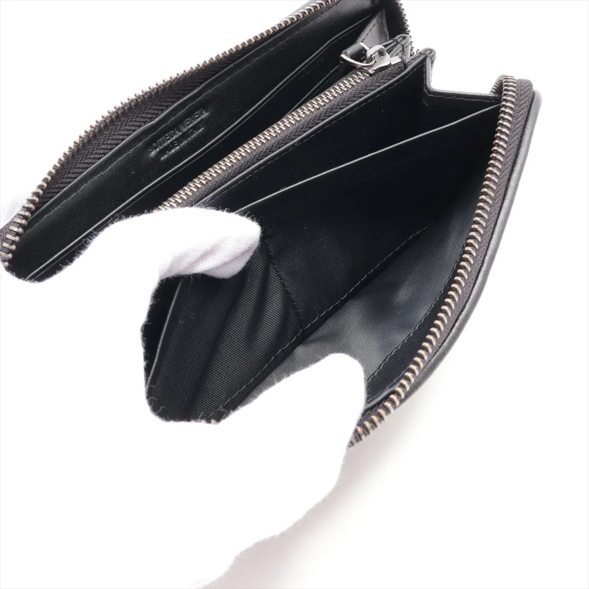 Intrecciato Leather Round Zip Wallet Black — view 7