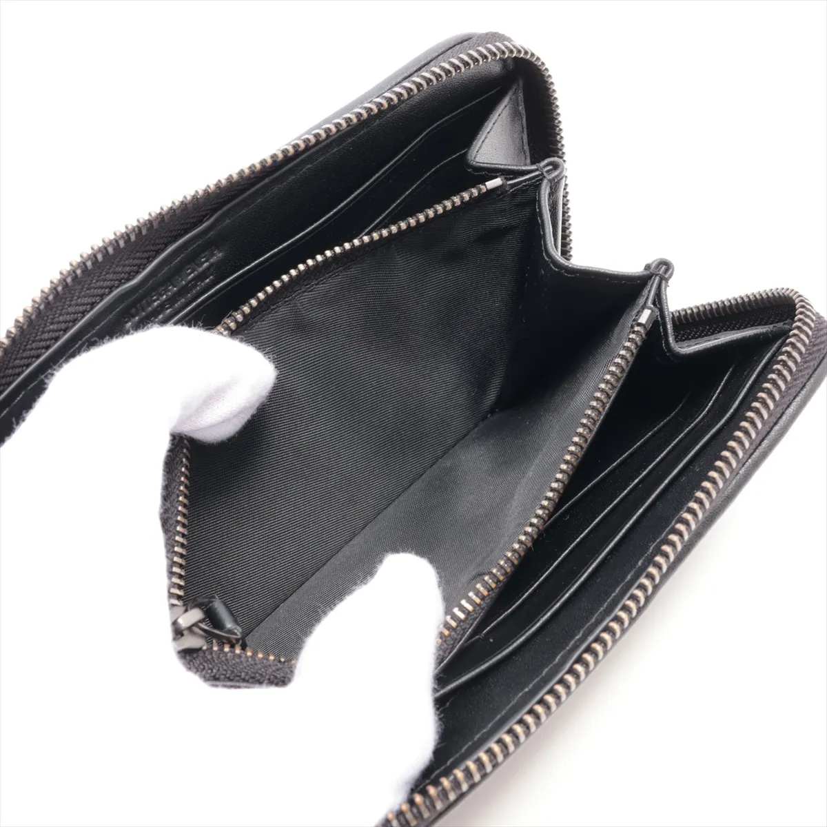 Intrecciato Leather Round Zip Wallet Black — view 8