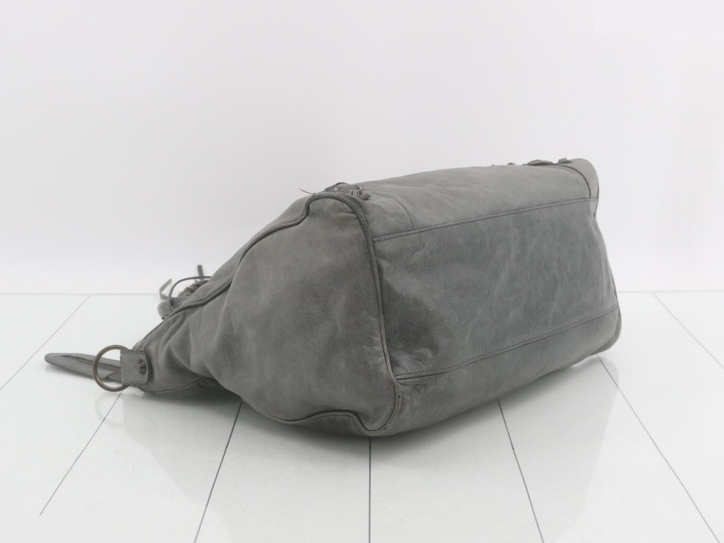 The City Shoulder Bag (2-Way) — view 5