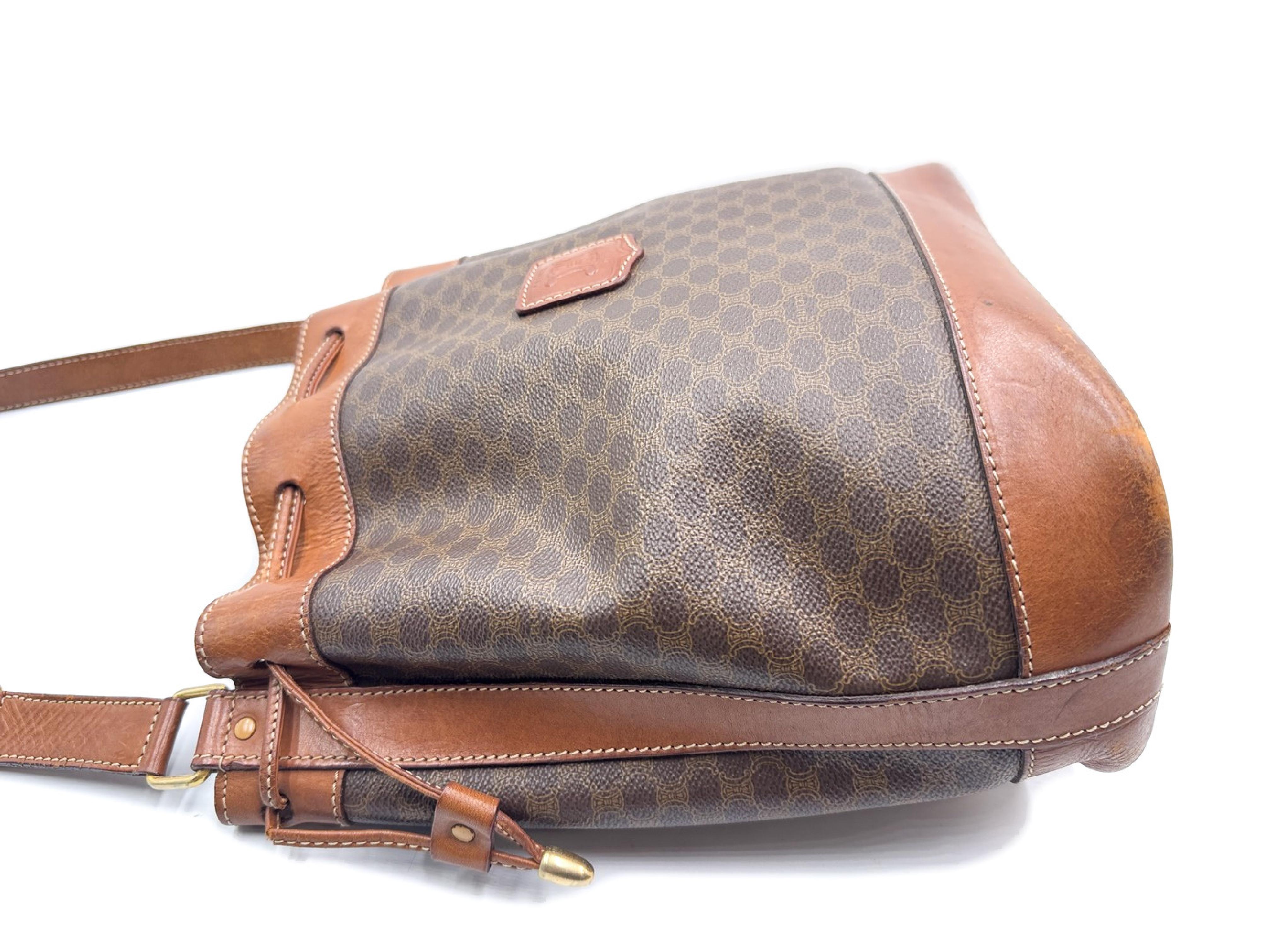 Macadam Pattern Drawstring Shoulder Bag Leather Shoulder Bag — view 4