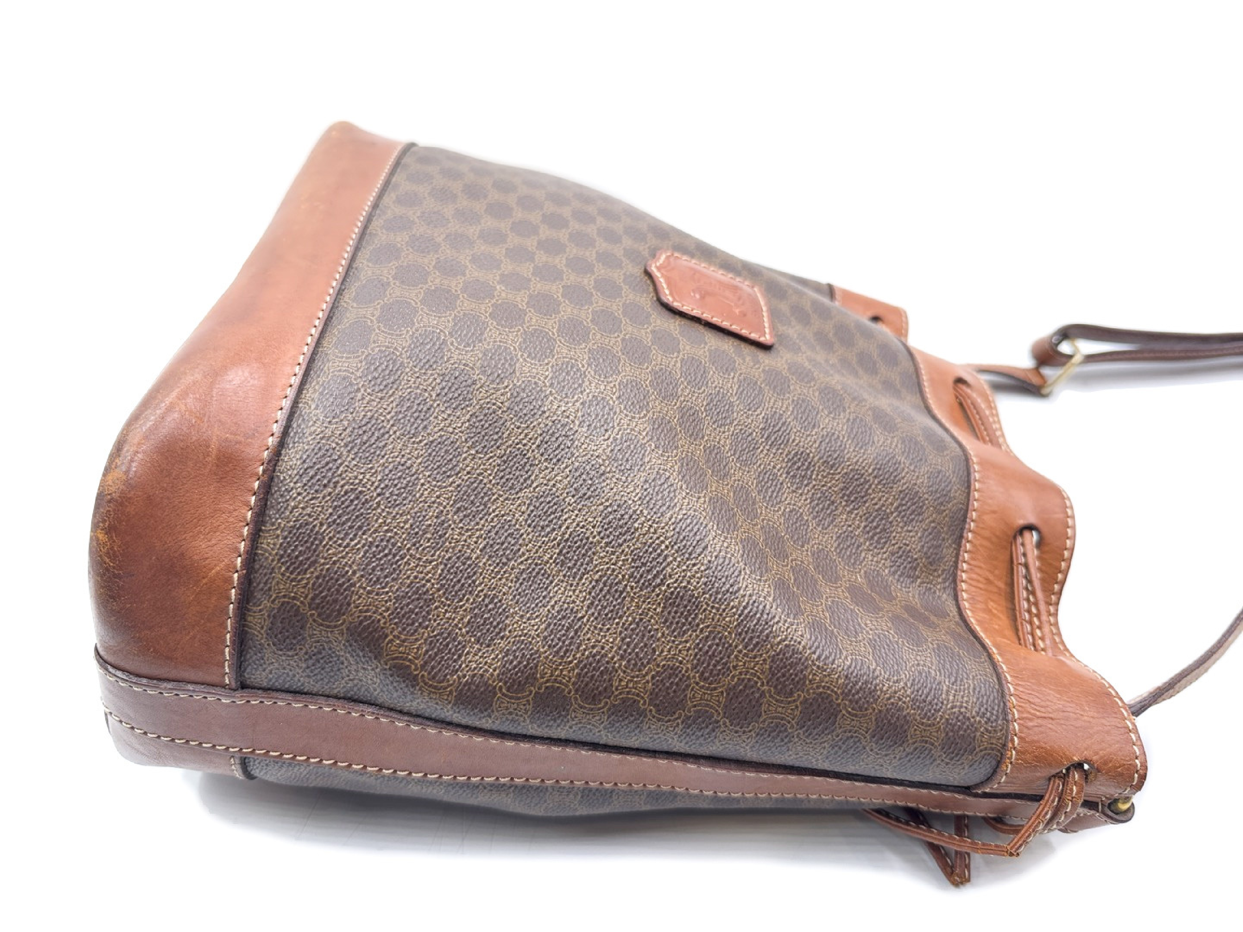 Macadam Pattern Drawstring Shoulder Bag Leather Shoulder Bag — view 5
