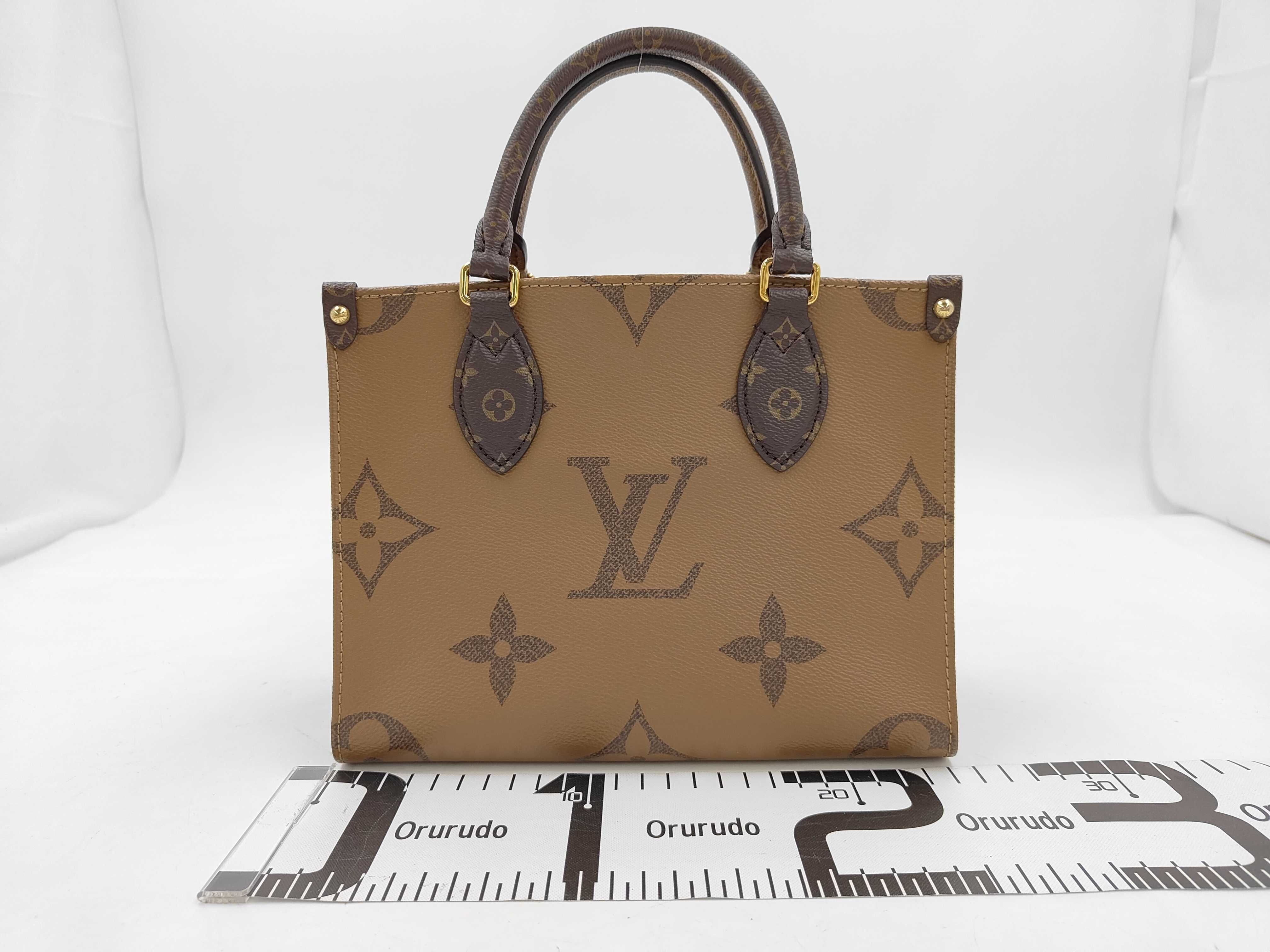 LV Monogram Giant Reverse OnTheGo PM M46373 RFID Handbag — view 2
