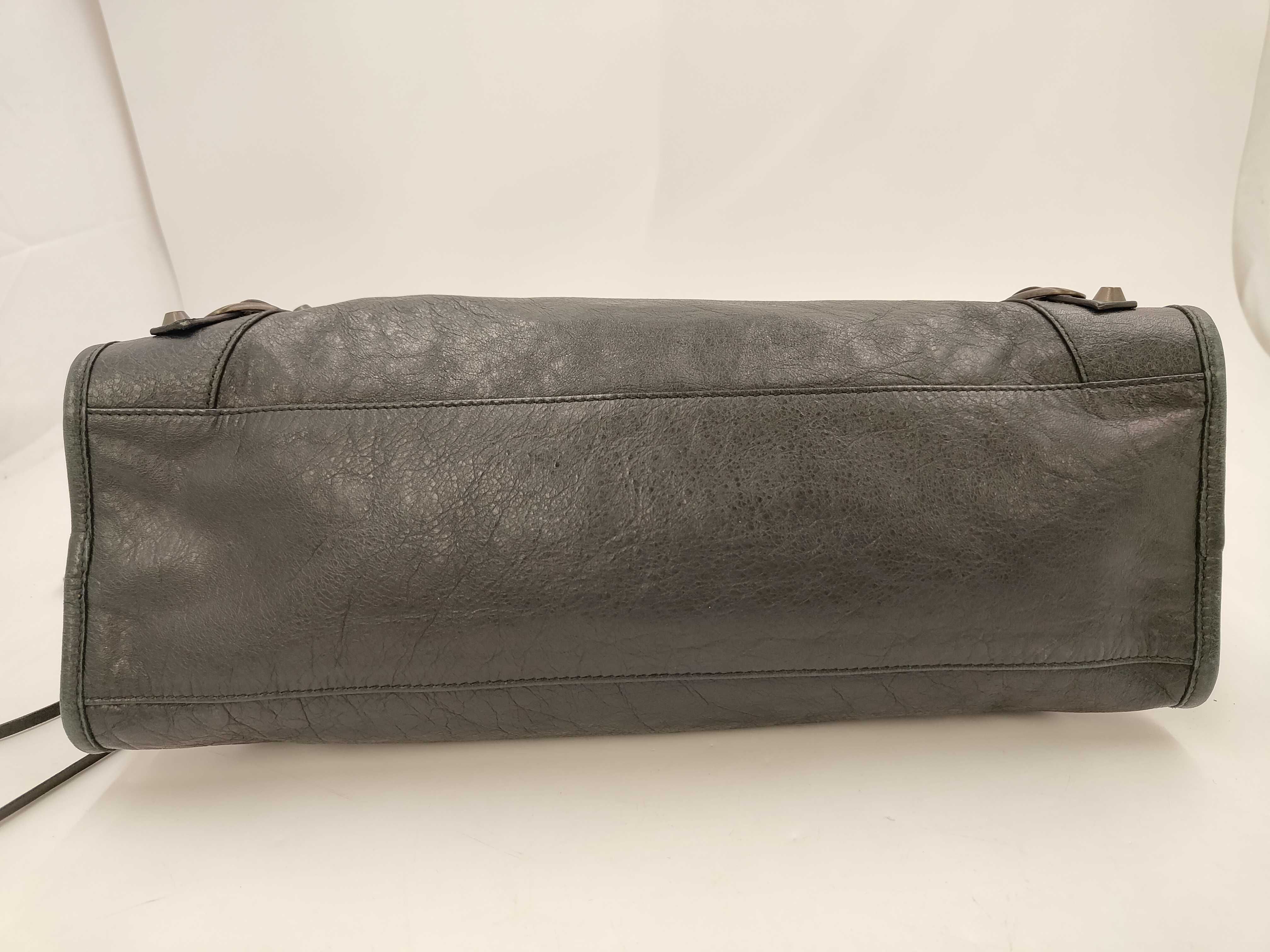 115748 The City Medium Black Lambskin Leather Shoulder Bag with Mirror and Shoulder Strap — view 7