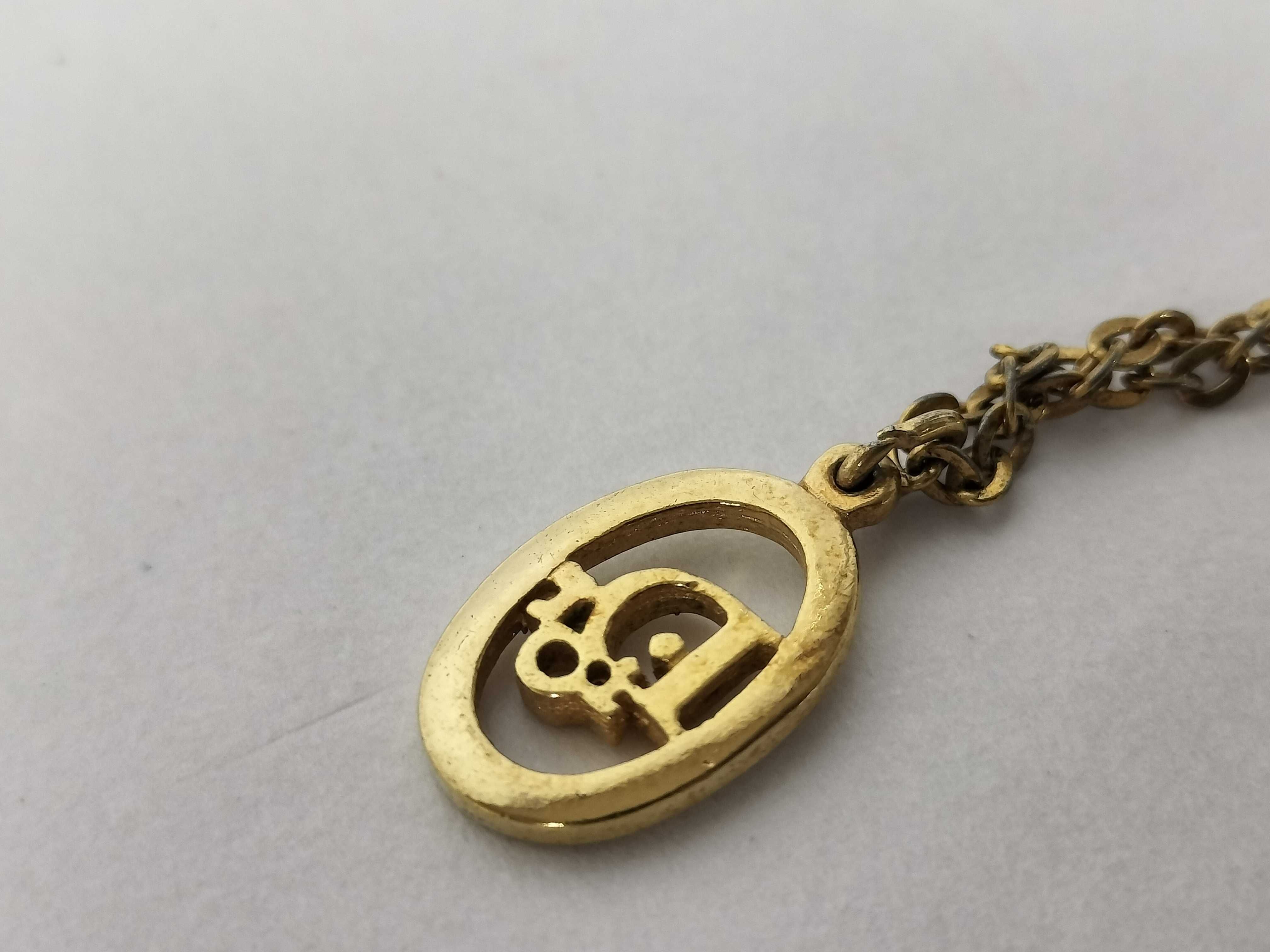 necklace — view 10