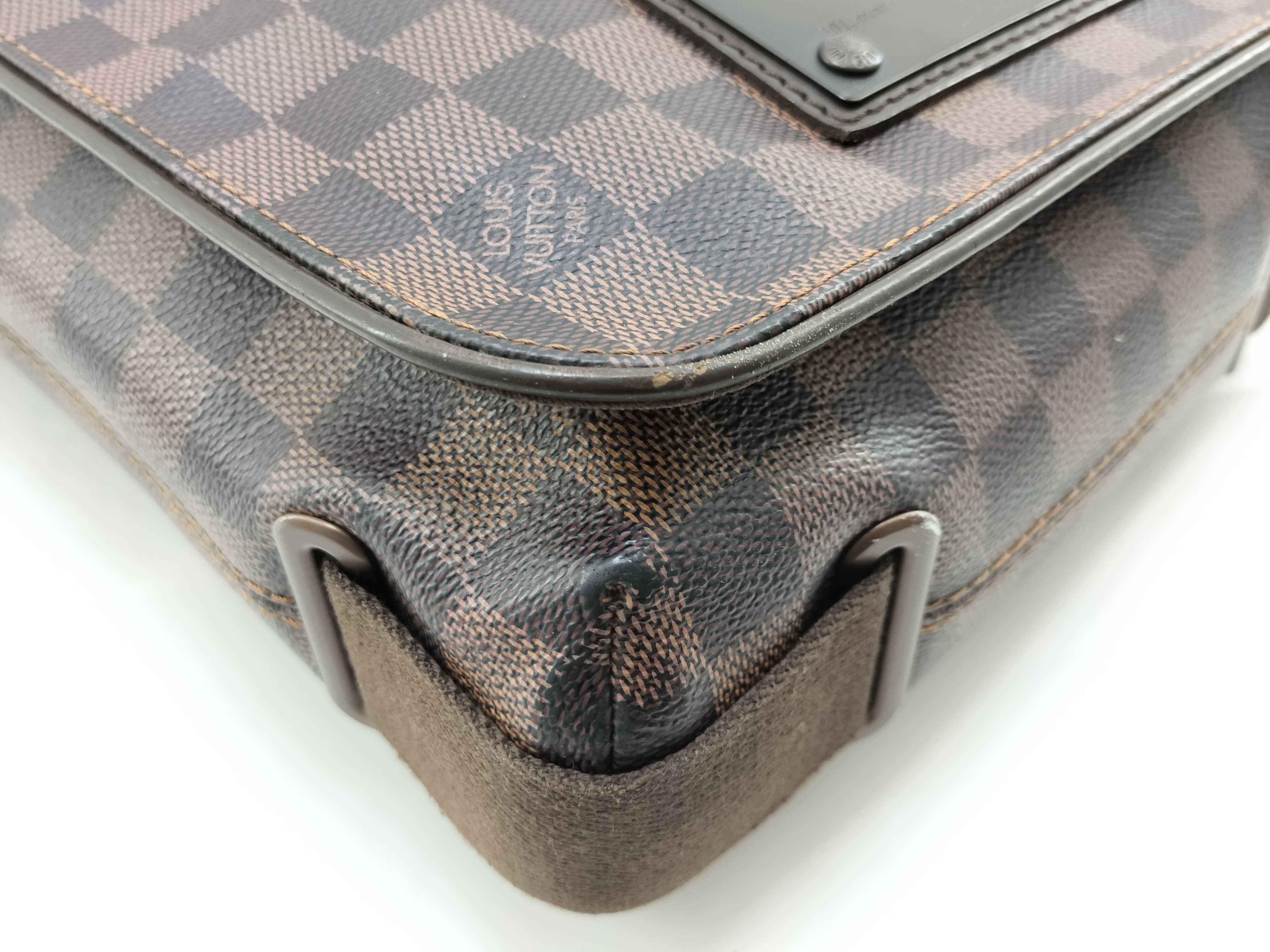 Damier Louis Vuitton Damier Shoulder Bag Brooklyn PM N51210 Shoulder Bag — view 4