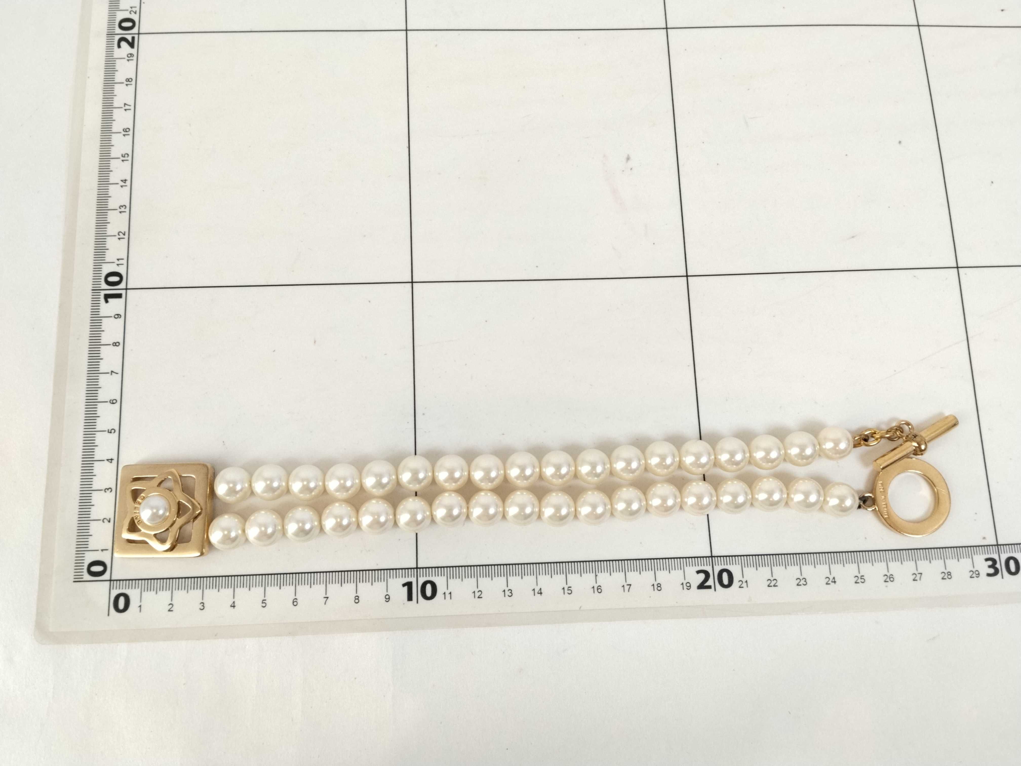 Pearl Necklace — view 5