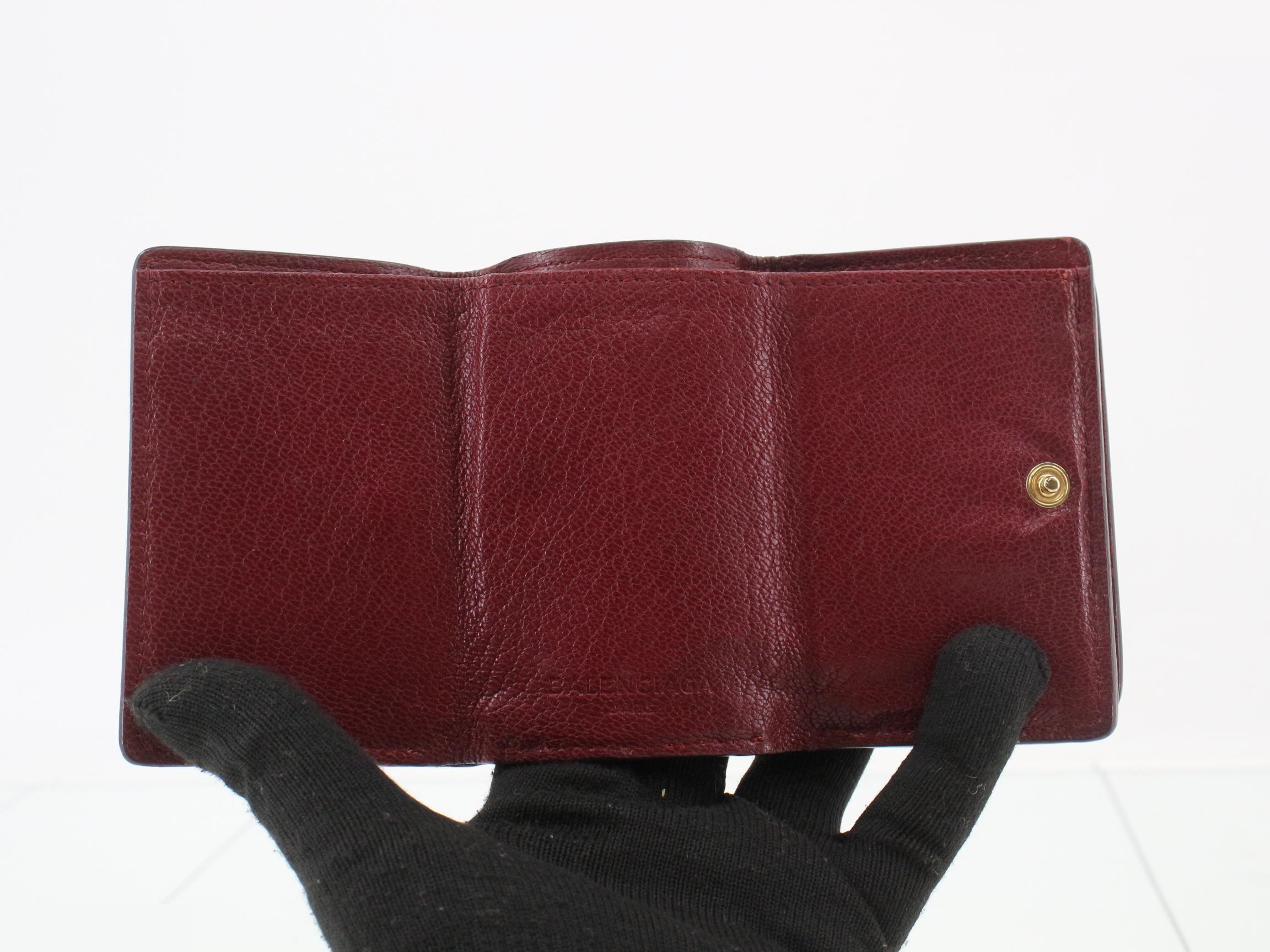 Edge City Bags & Wallets - Red — view 4