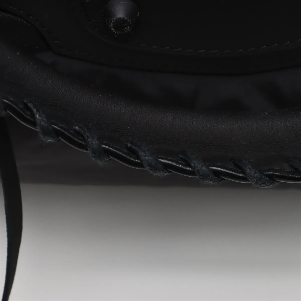 The City Nylon x Leather 2WAY Handbag Black 115748 with Mirror — view 11
