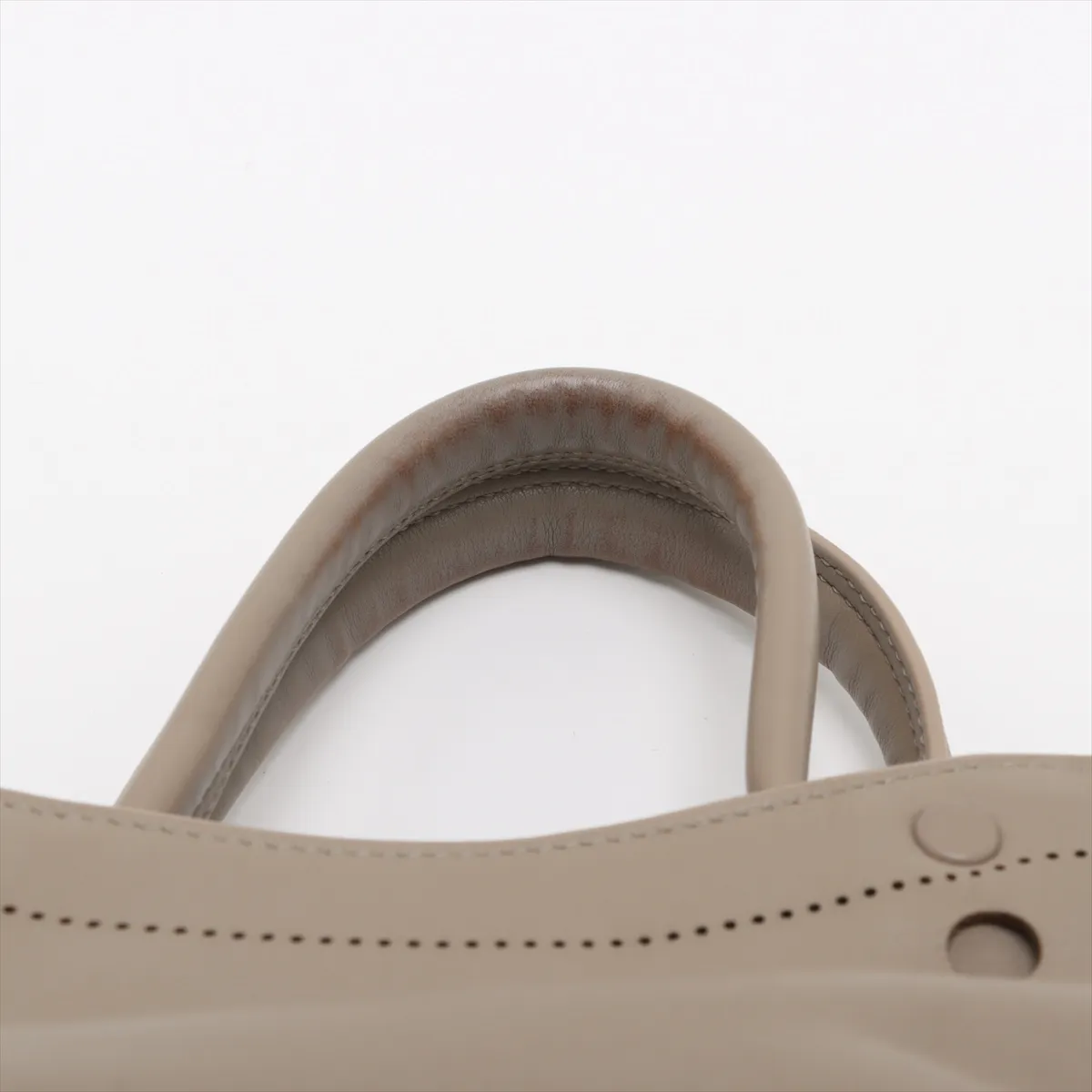 Blackout Leather 2WAY Handbag Greige 443516 — view 6
