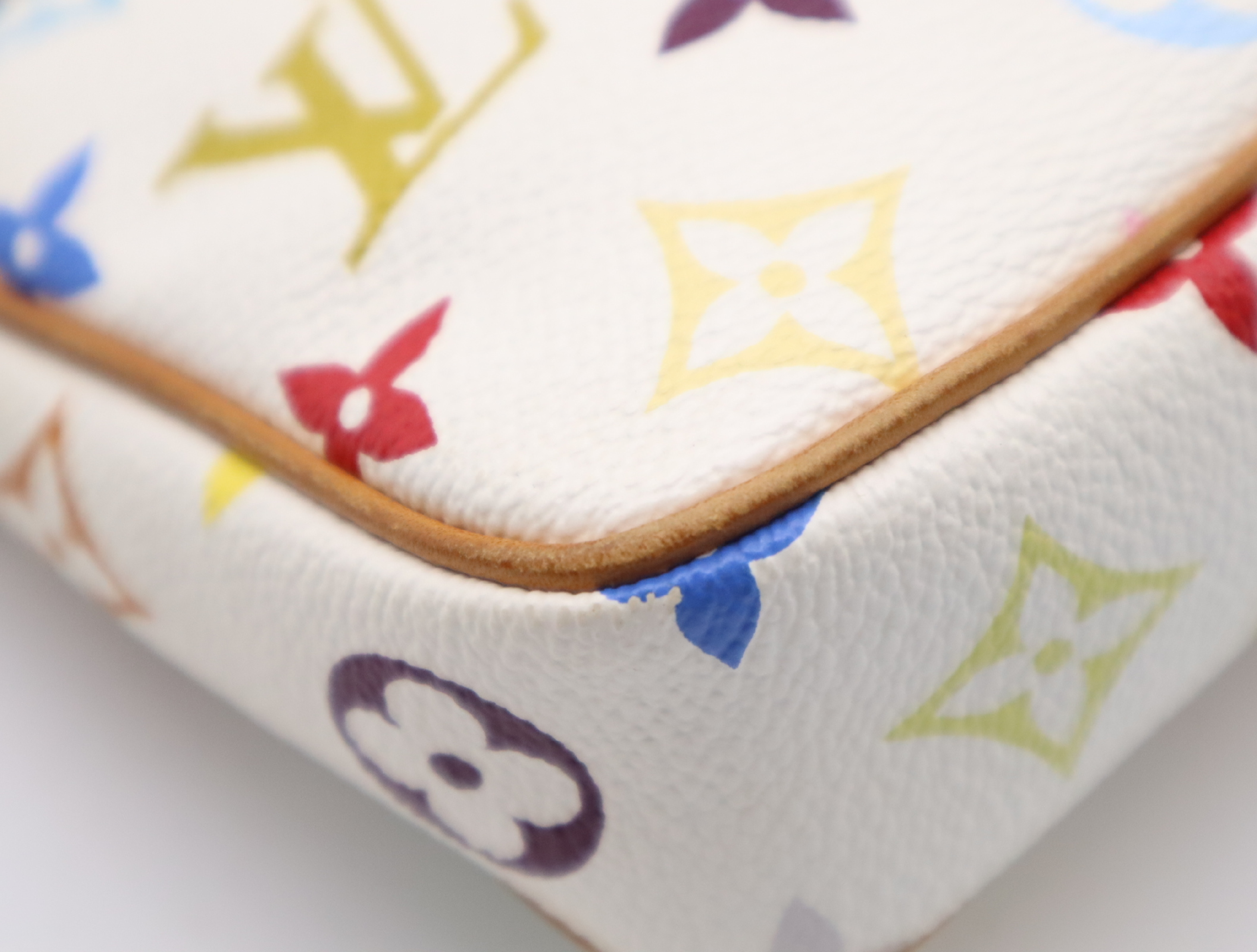 M92649 Multicolor Pochette Accessoires Blanc (with dust bag and box) — view 6