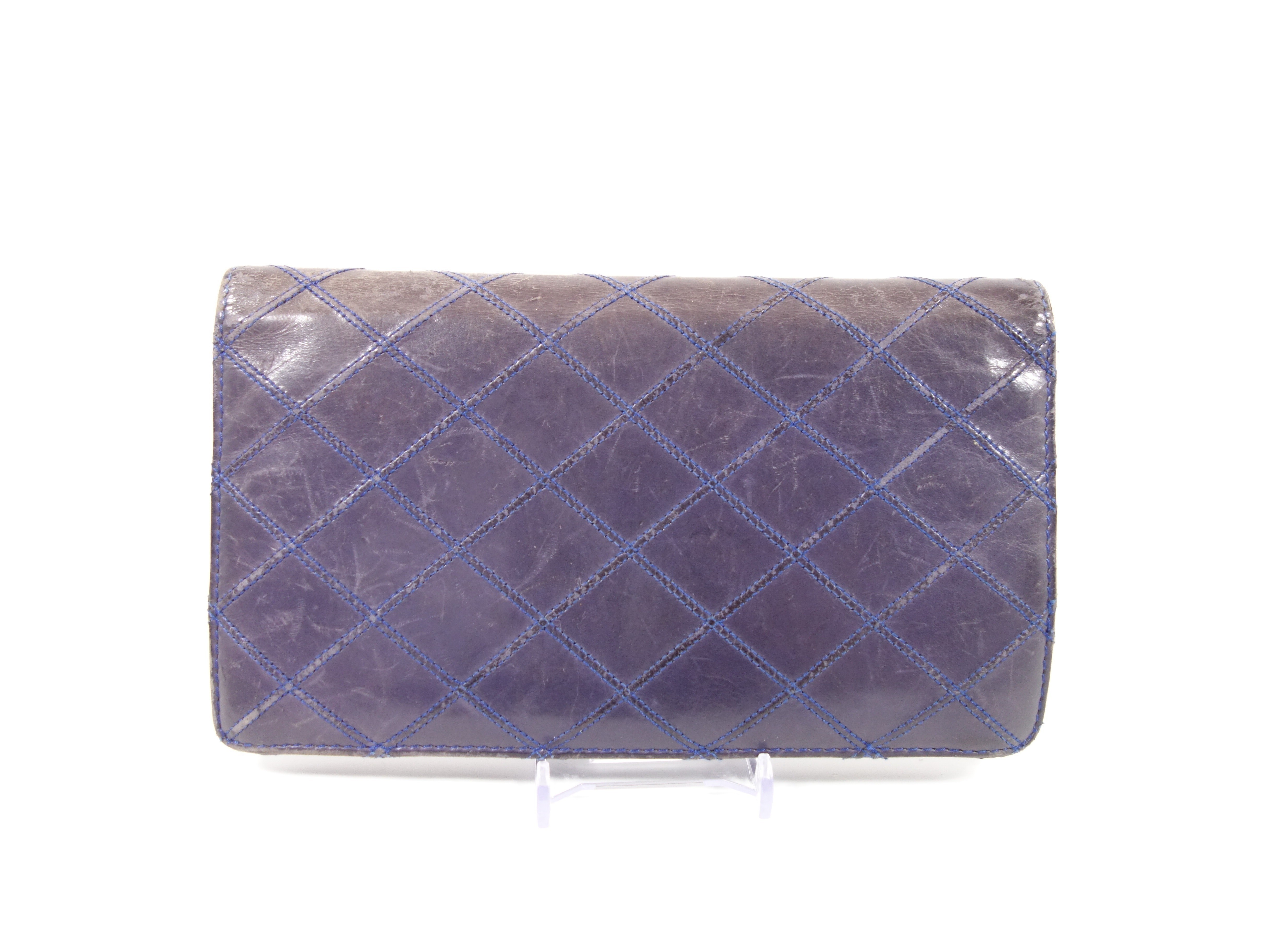 Matelassé (bags) and wallets — view 2