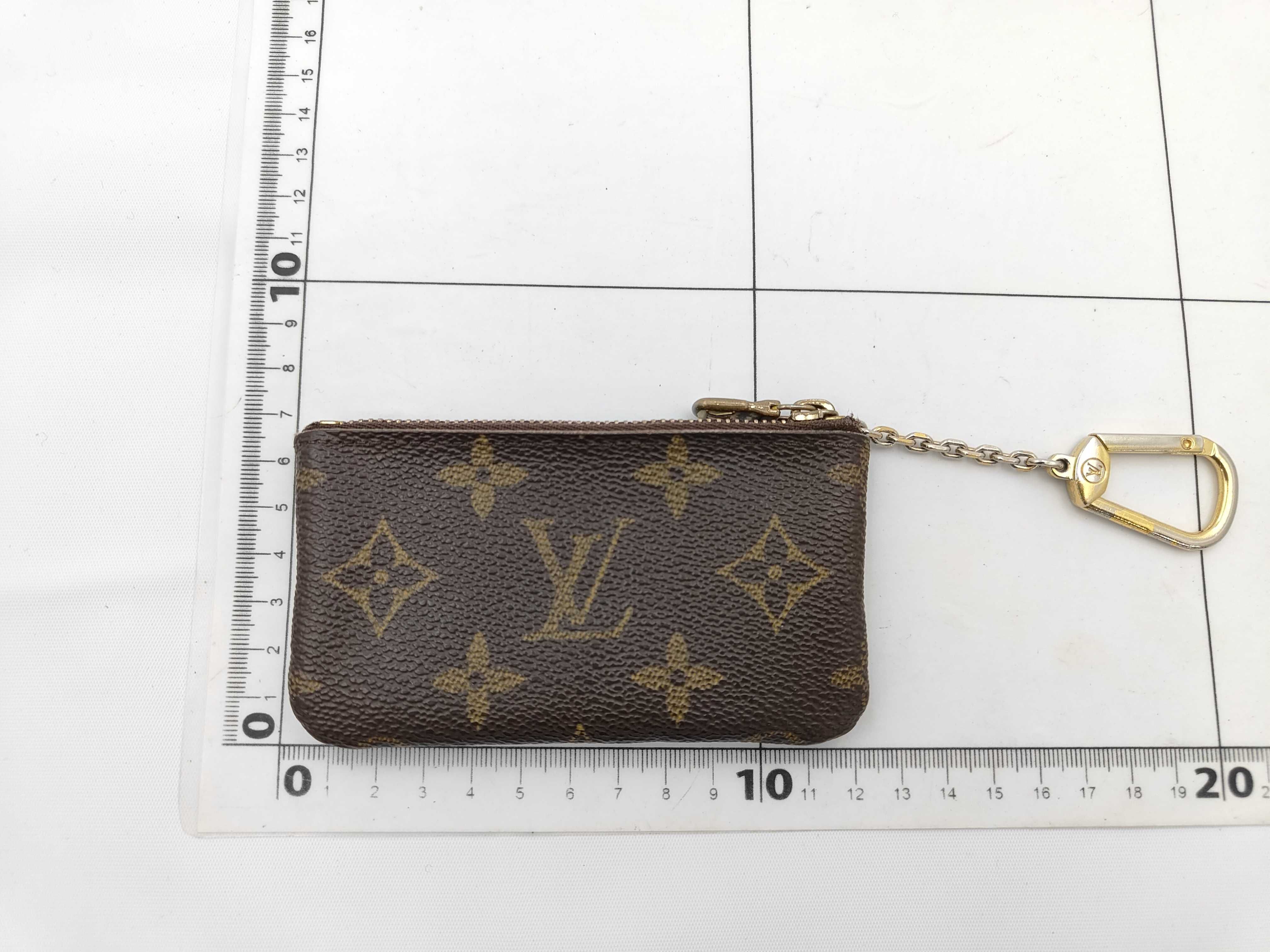Monogram Pochette Clé CA0091 Coin Case — view 2