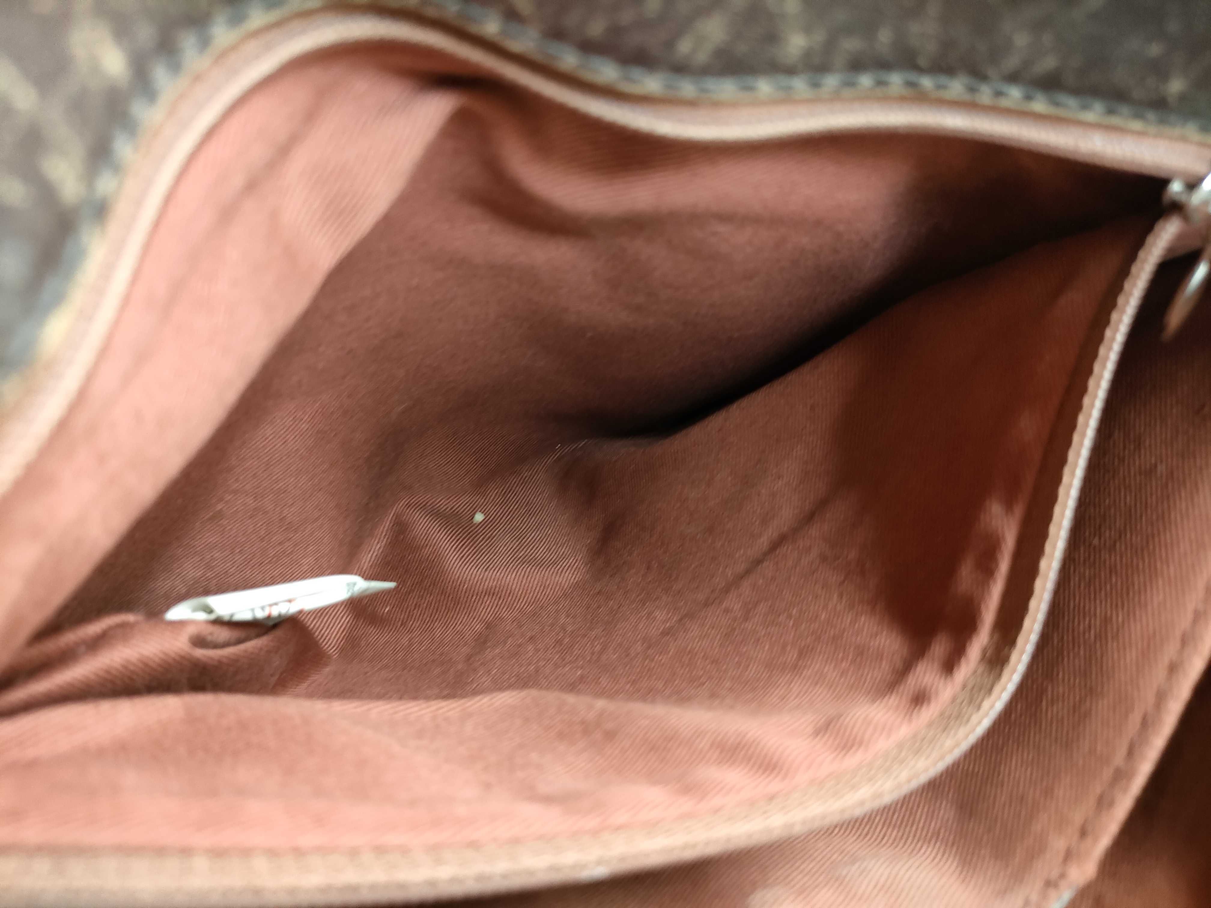 Blue Label Shoulder Bag — view 12