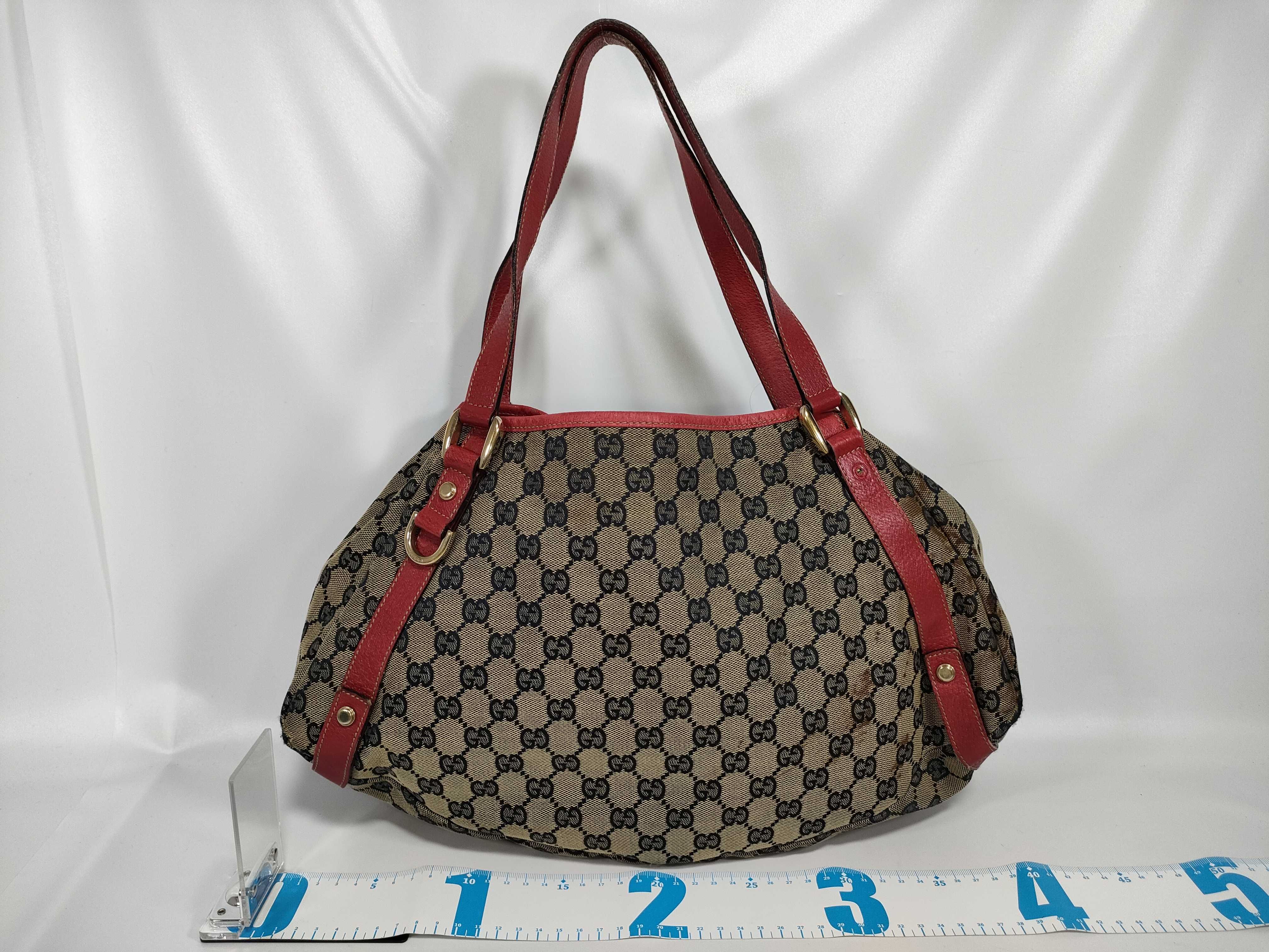 GG Canvas Shoulder Bag 130736 (Stain present) — view 2