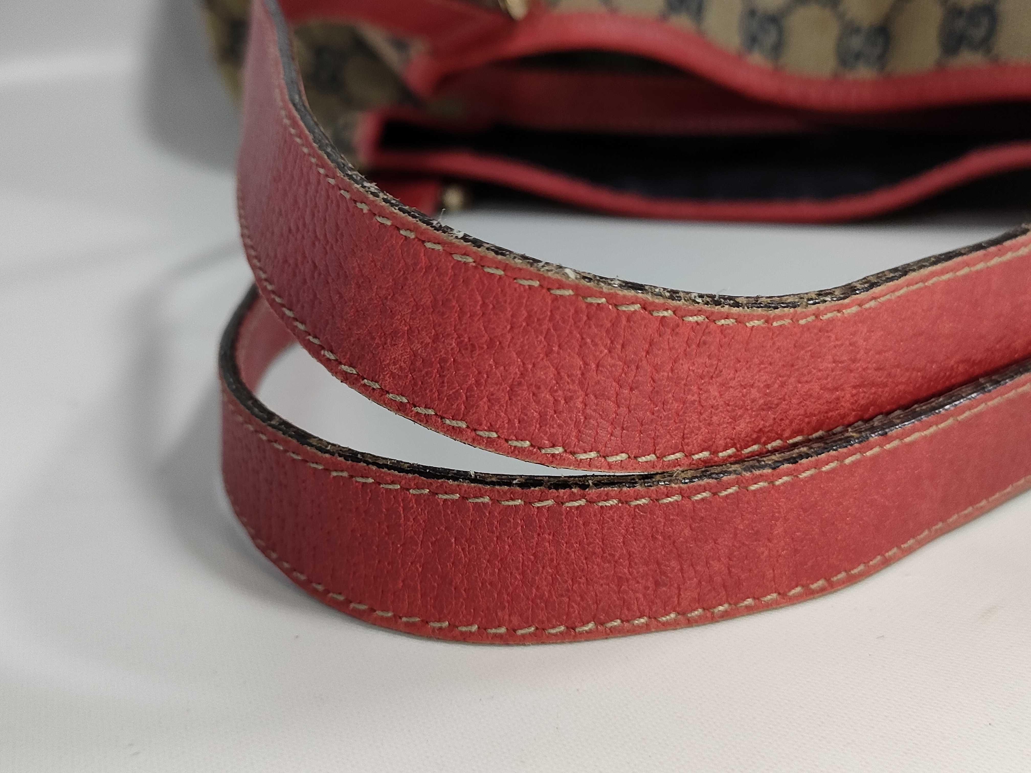 GG Canvas Shoulder Bag 130736 (Stain present) — view 4
