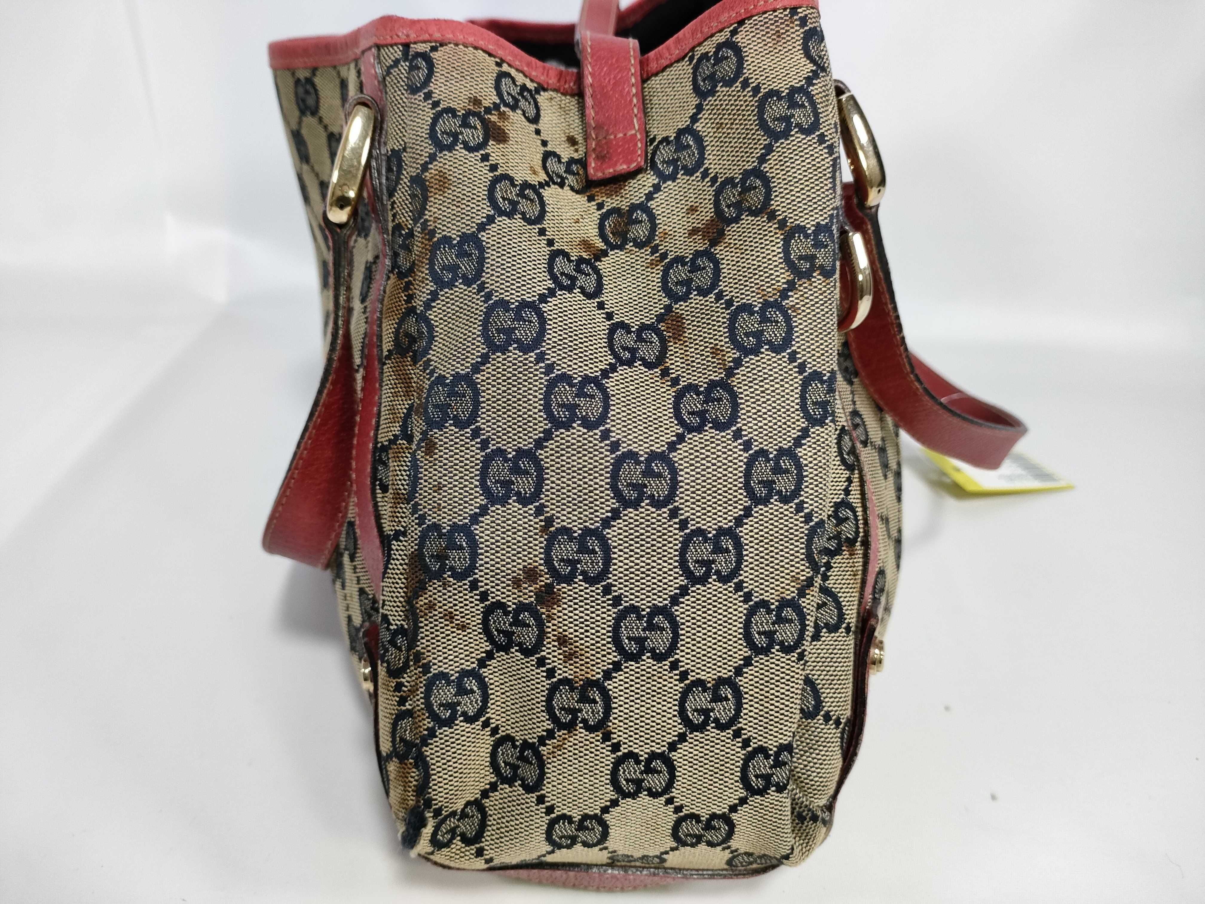 GG Canvas Shoulder Bag 130736 (Stain present) — view 10