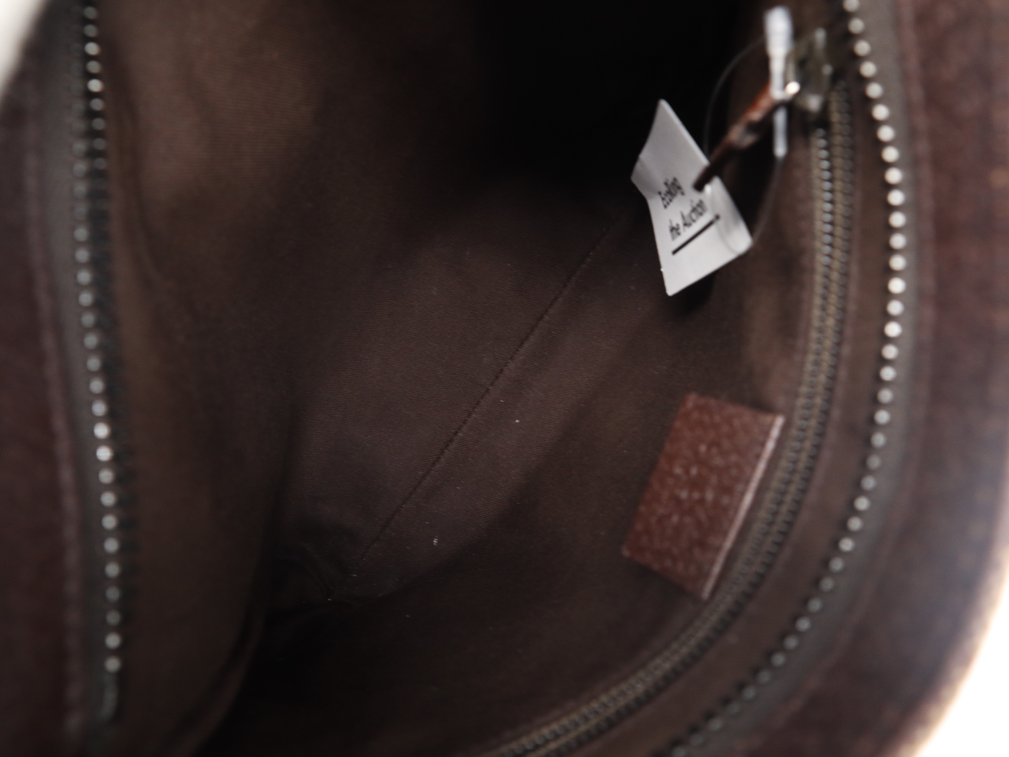 122793 GG Canvas Shoulder Bag — view 10
