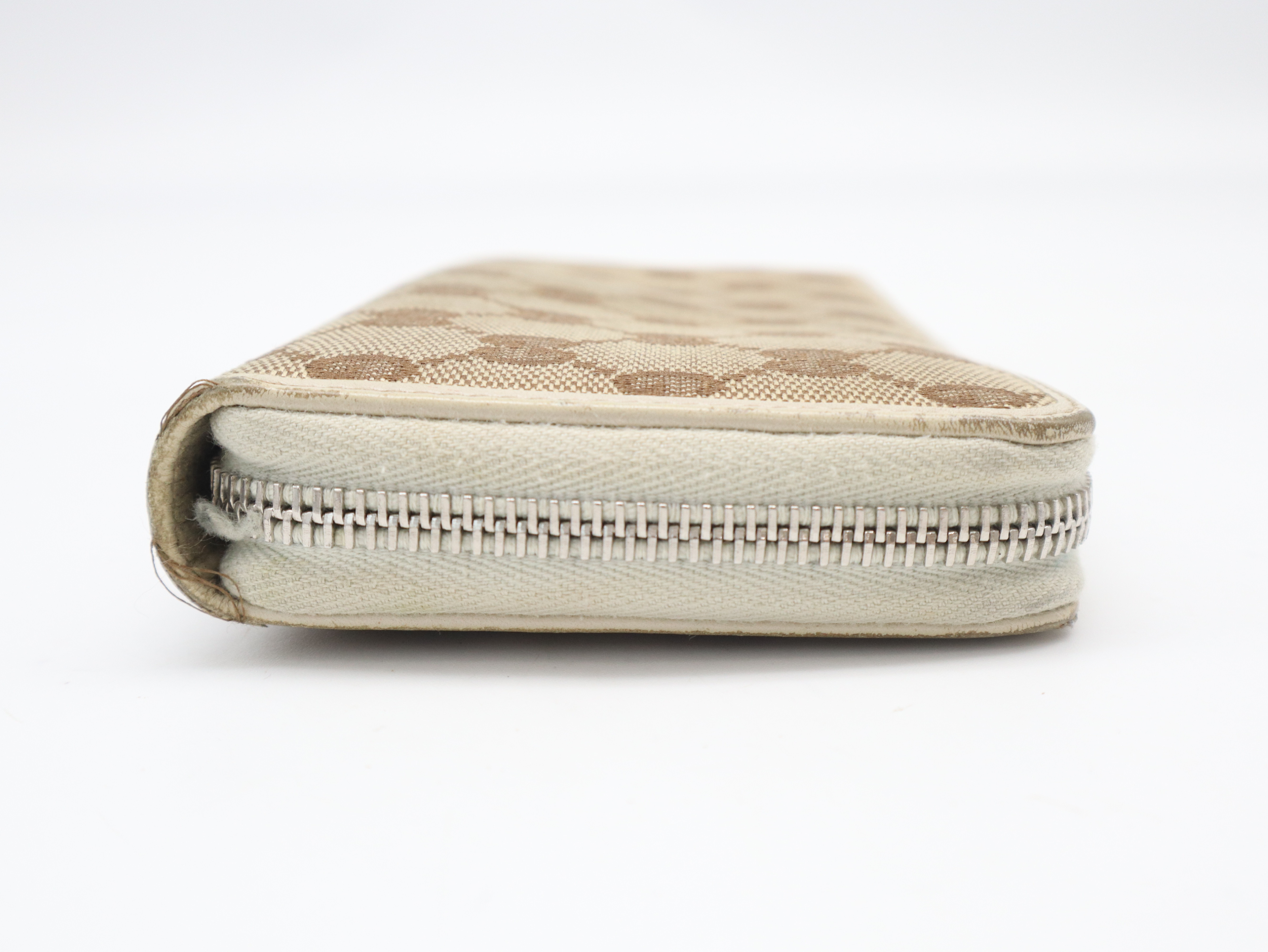 233025GG Canvas Long Wallet — view 5