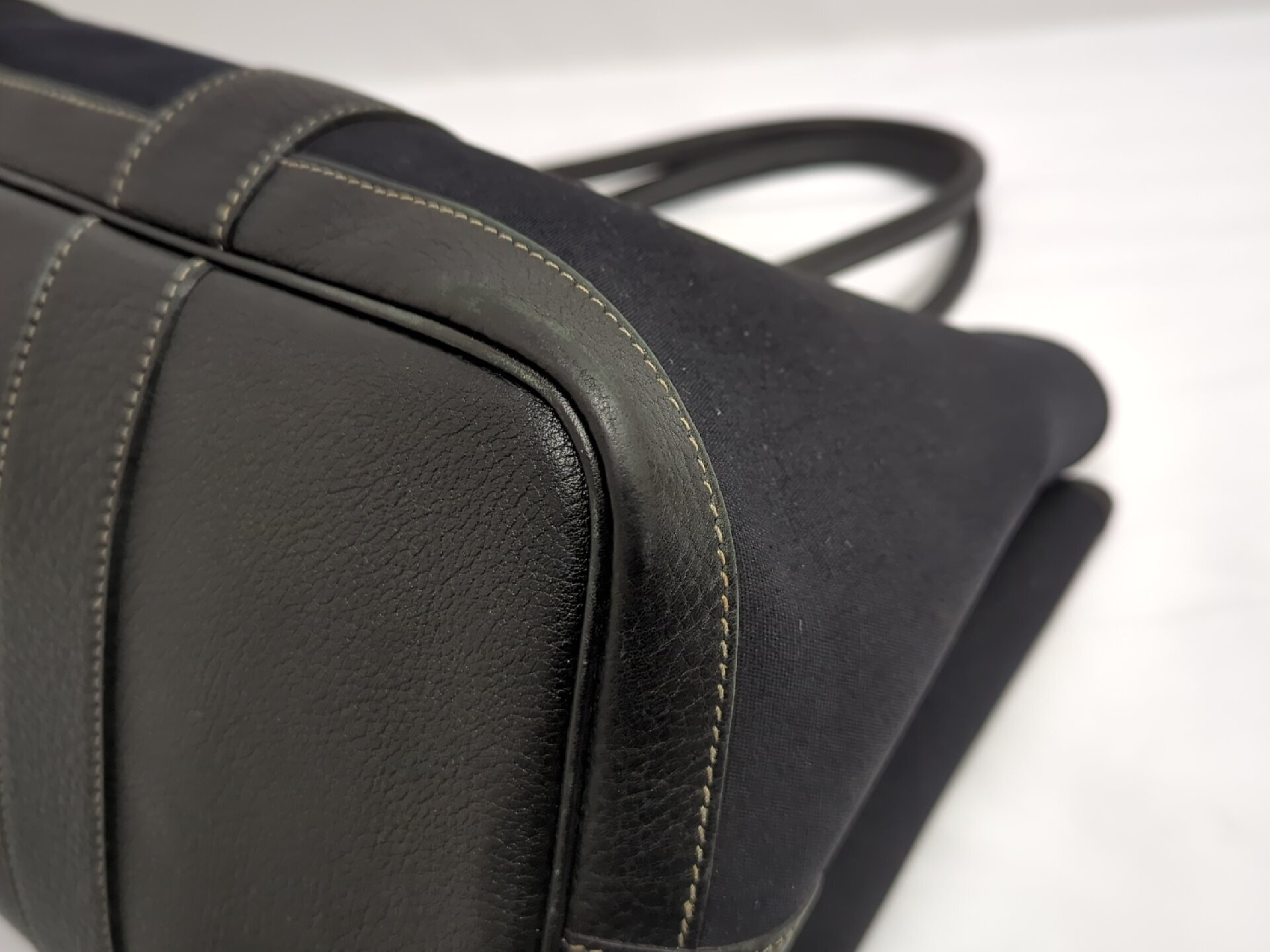 Garden Party PM Toile H Black H Stamp Tote Bag — view 4