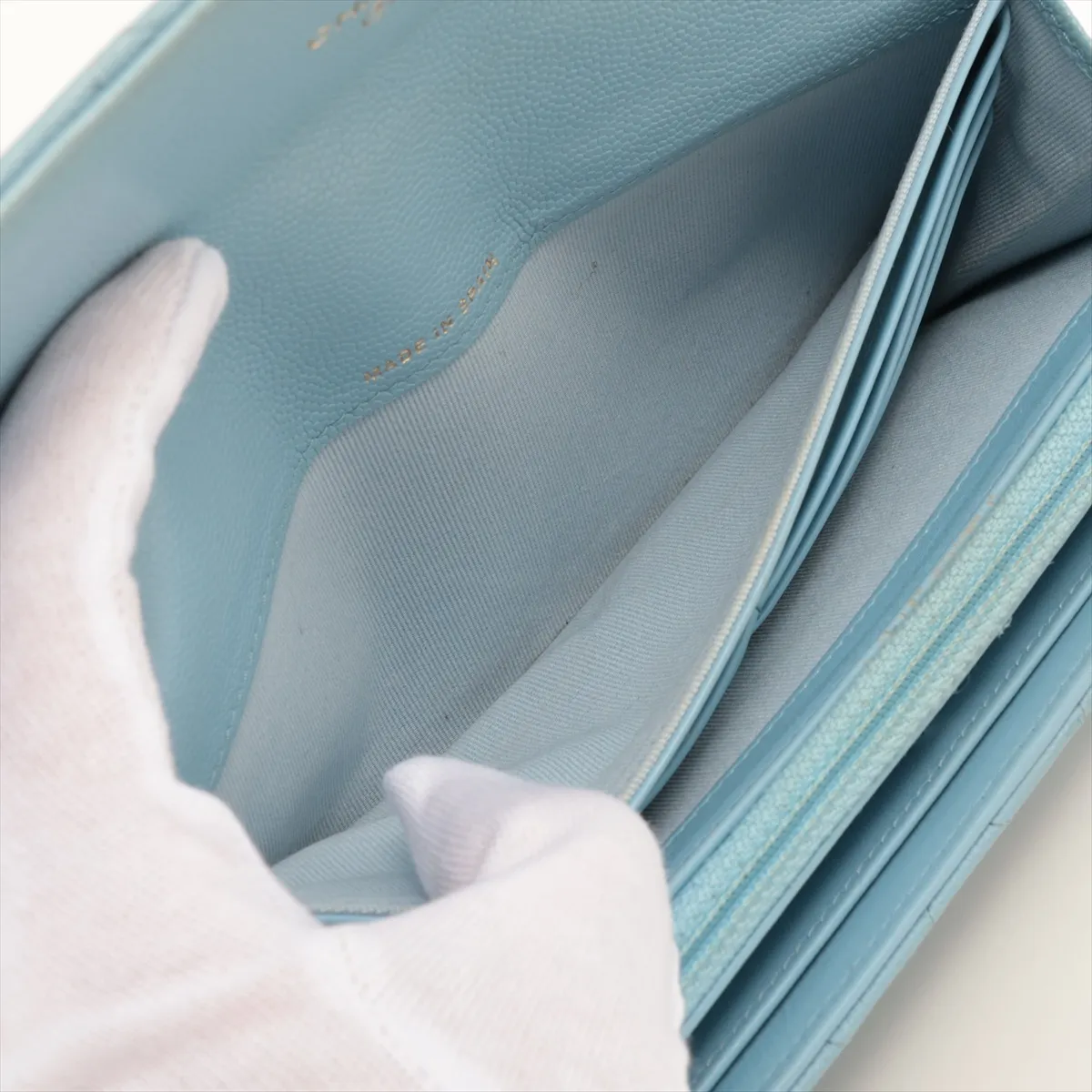 Matelassé Caviar Leather Long Wallet, Light Blue, Gold Hardware, 32033698 — view 5