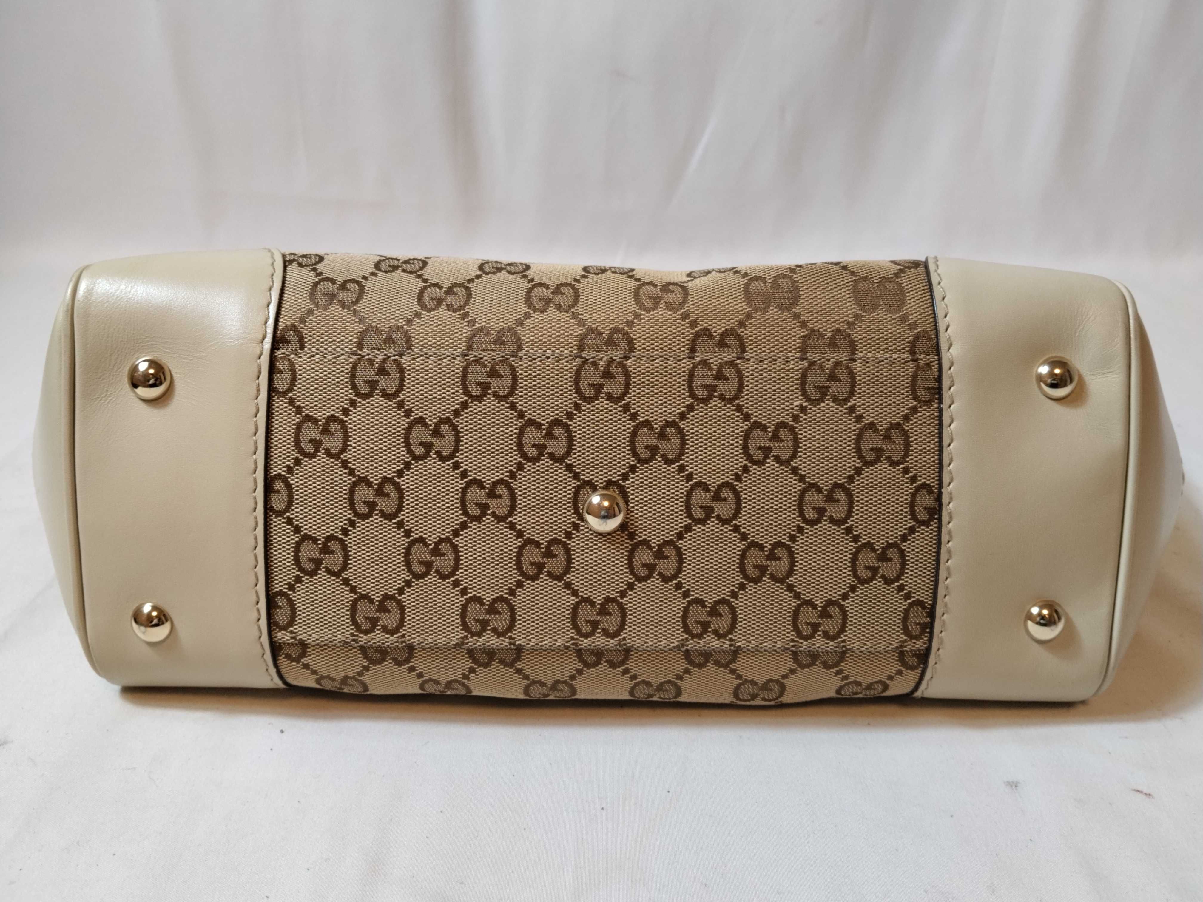GG Canvas 257061 Tote Bag — view 7