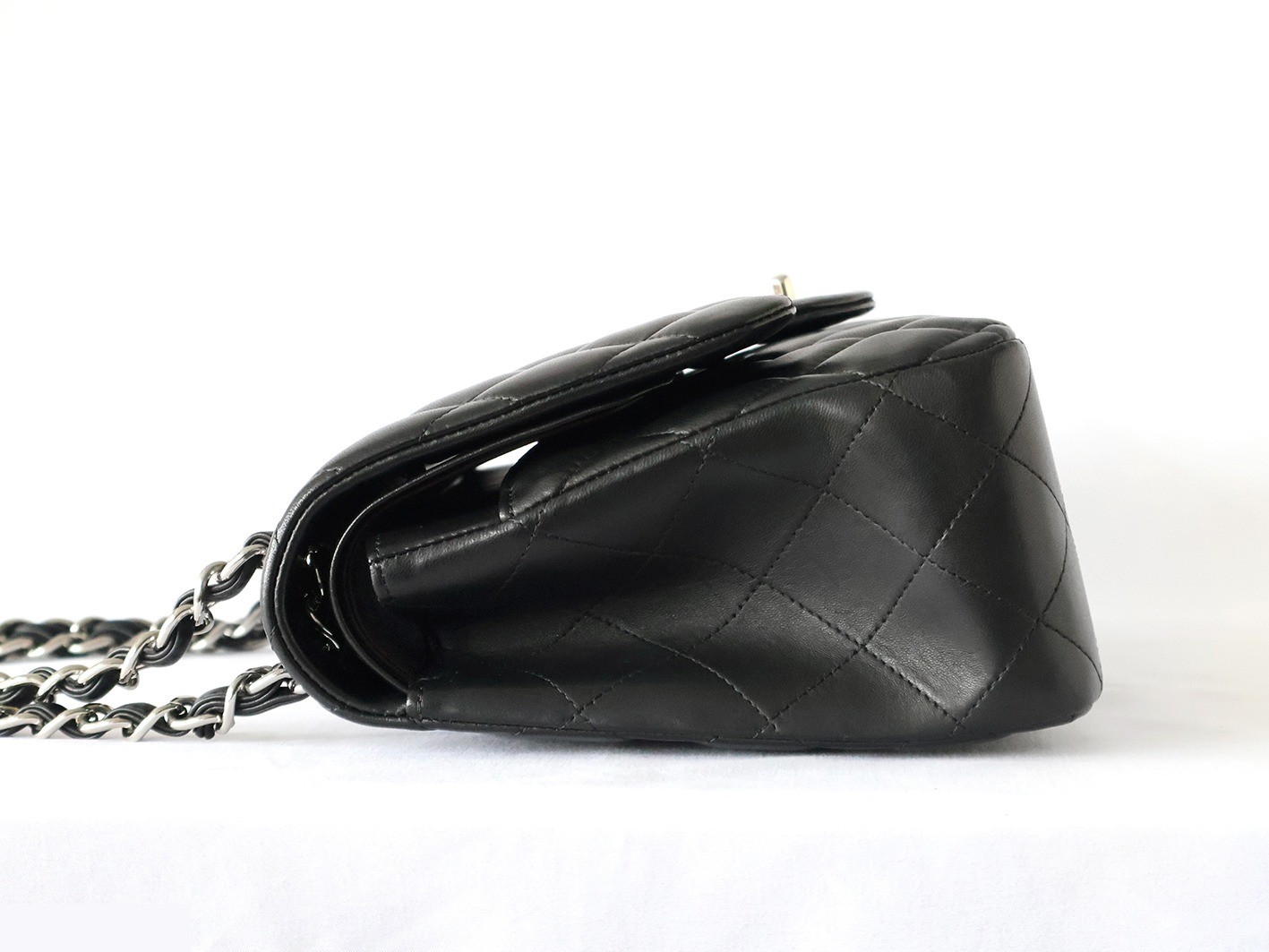 Large Matelassé 30 Lambskin Double Flap Double Chain Shoulder Bag, Black — view 6