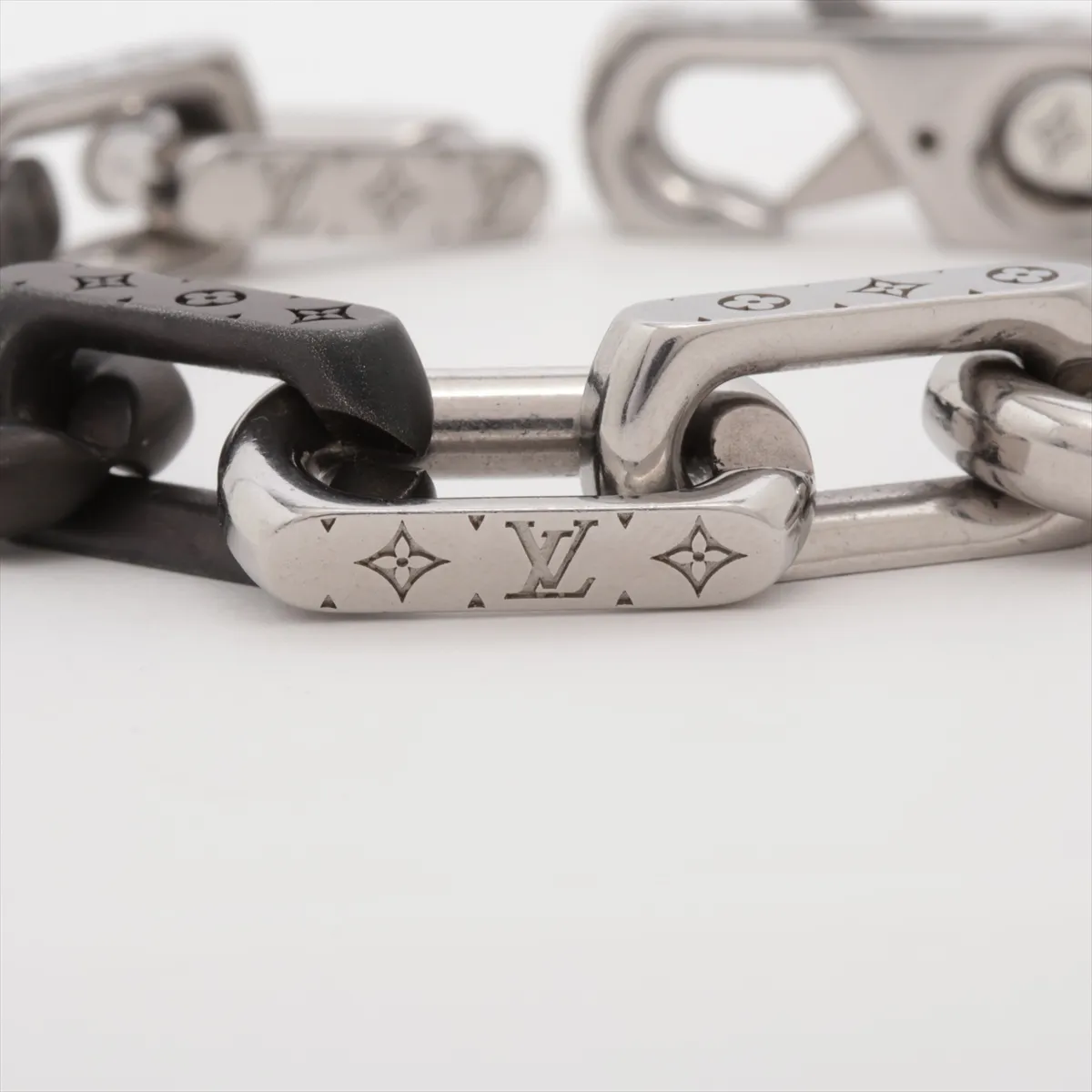 M00686 Monogram Chain Bracelet LE0275 Bracelet M Metal Black — view 2